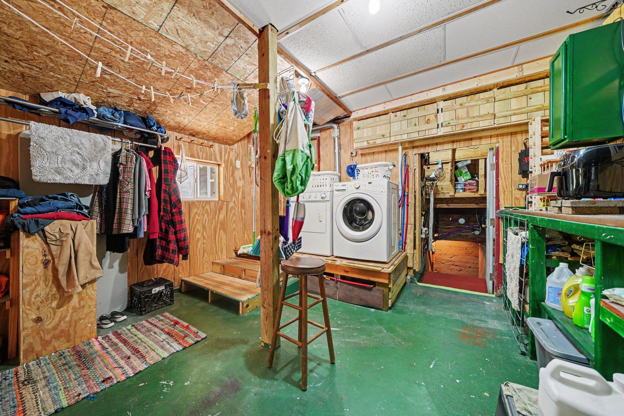 4270 Chamberlain Road Buchanan MI 49107