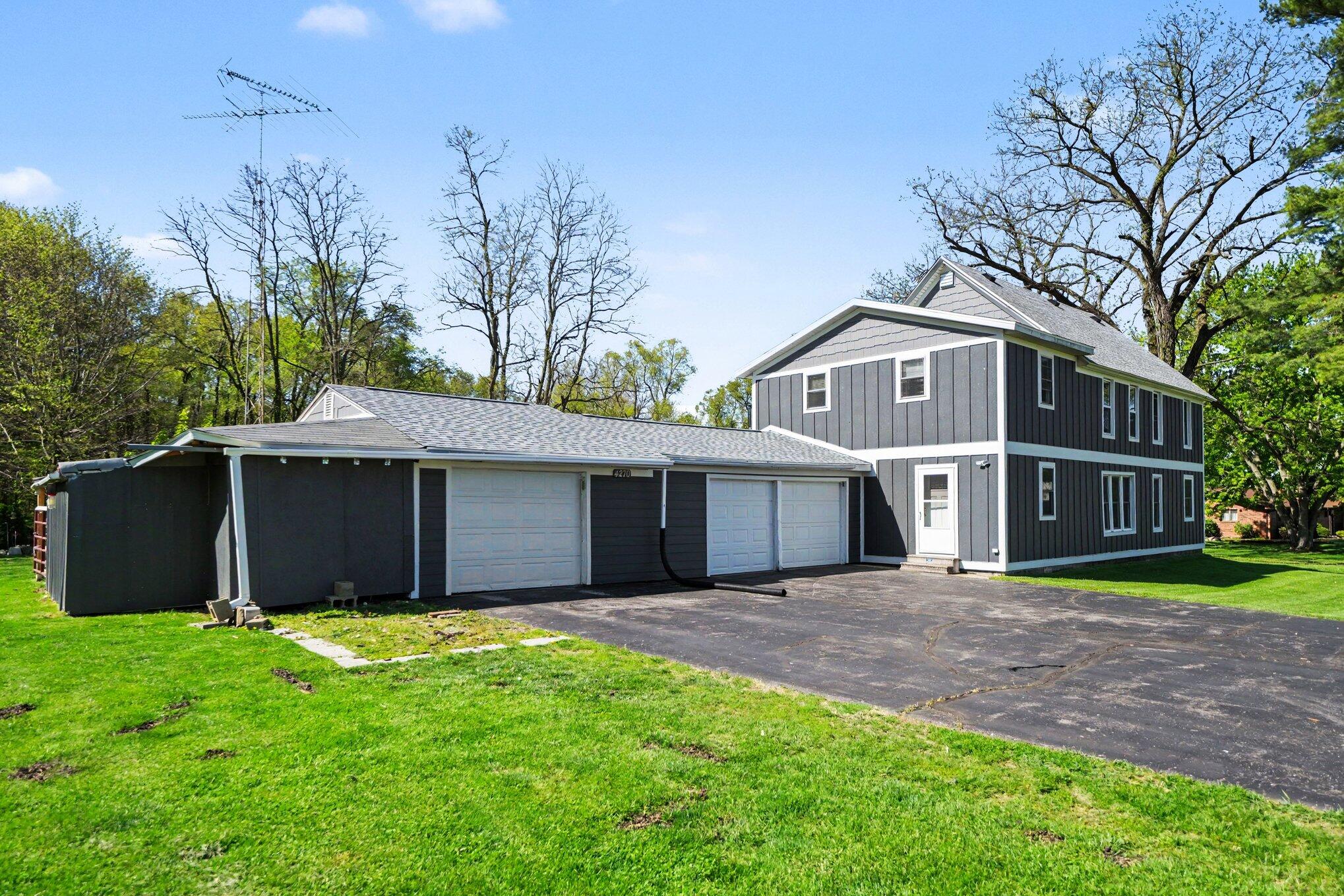 4270 Chamberlain Road Buchanan MI 49107