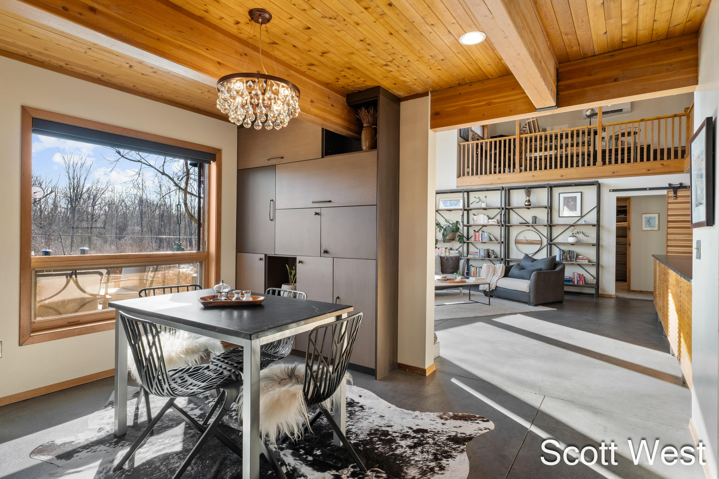 2870 Grand River Drive NE Grand Rapids MI 49525