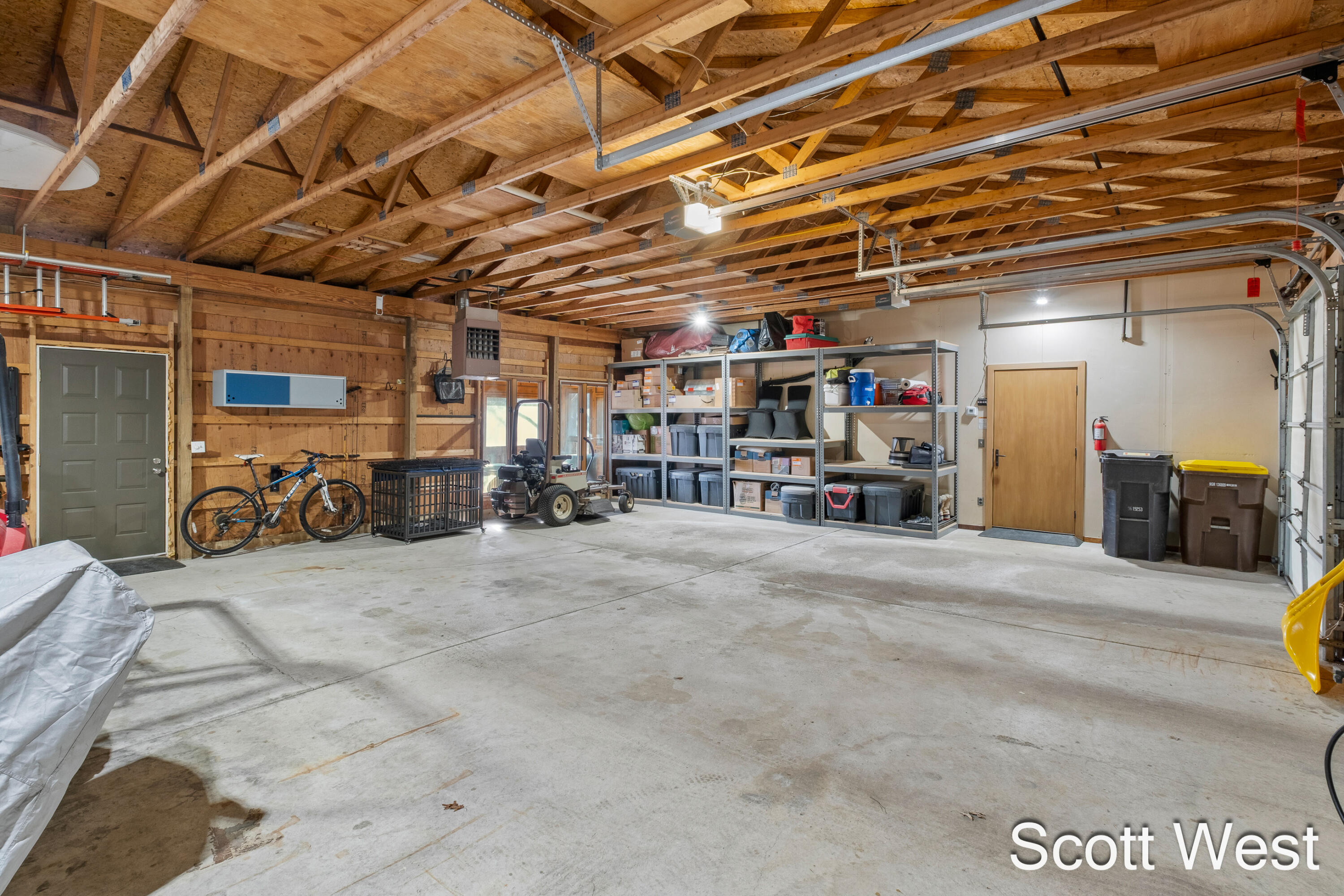 2870 Grand River Drive NE Grand Rapids MI 49525