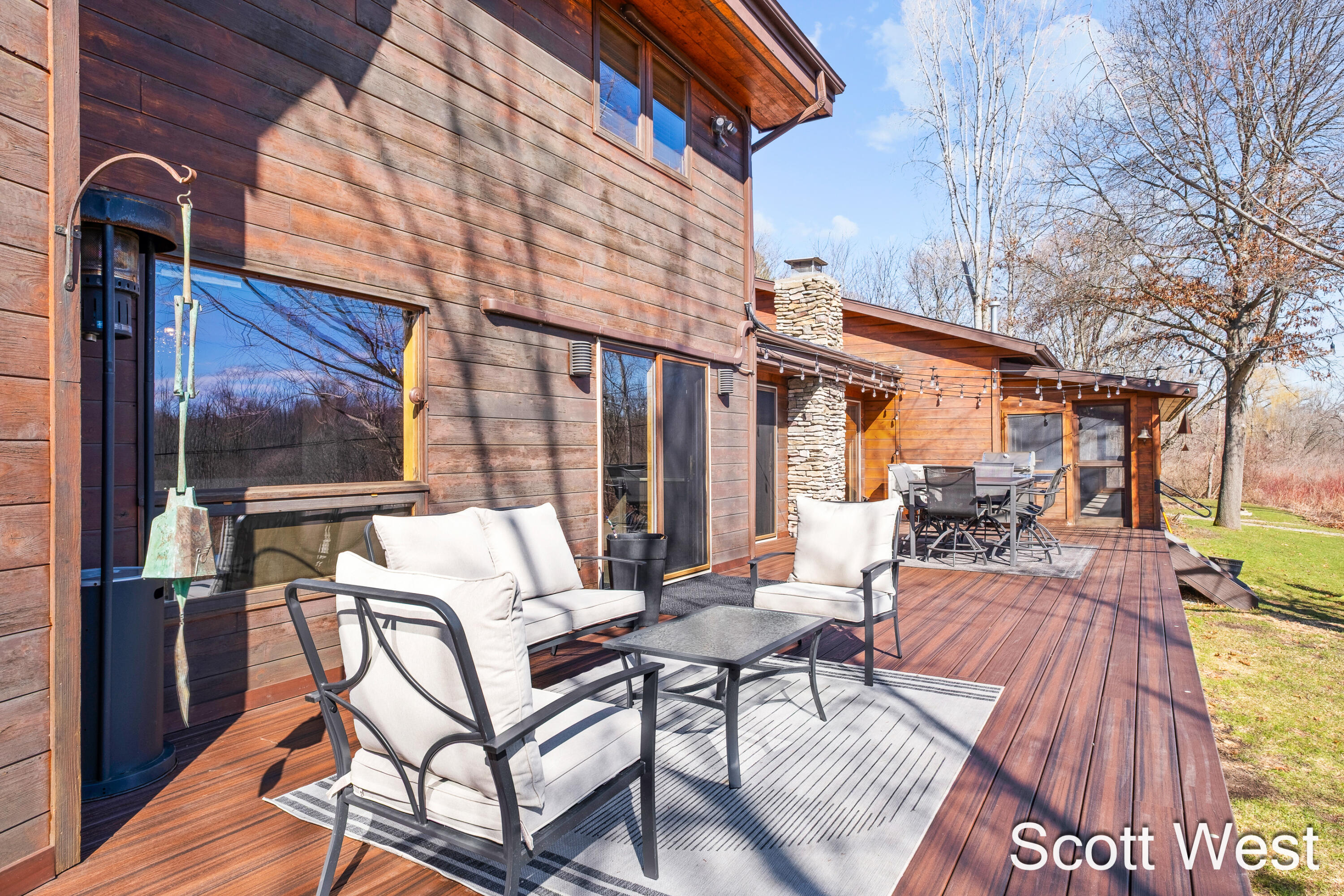 2870 Grand River Drive NE Grand Rapids MI 49525