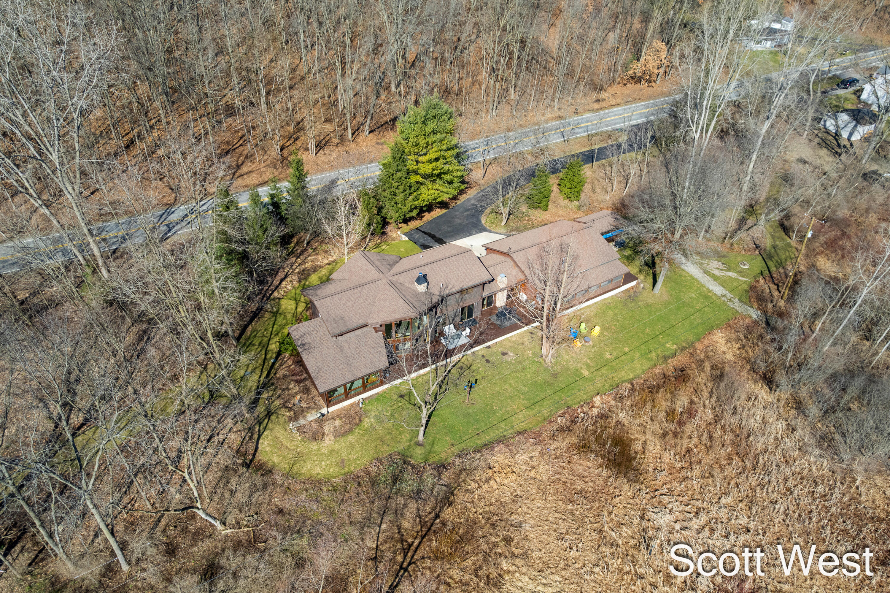 2870 Grand River Drive NE Grand Rapids MI 49525
