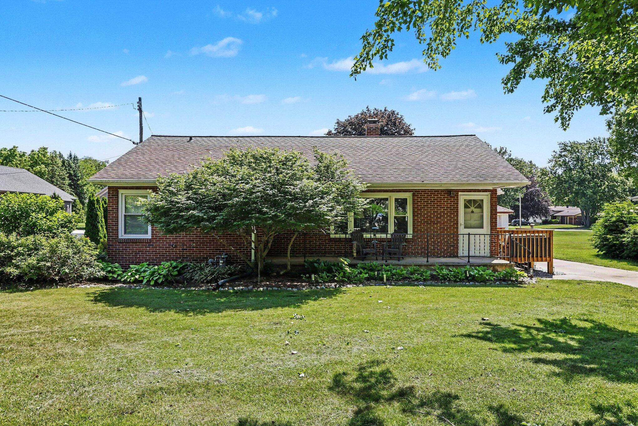 5209 S Roosevelt Road Stevensville MI 49127