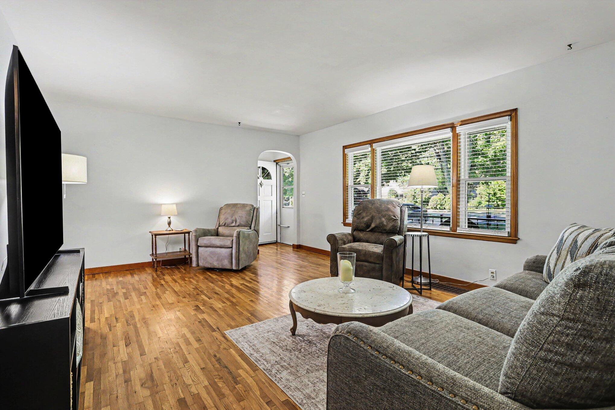 5209 S Roosevelt Road Stevensville MI 49127