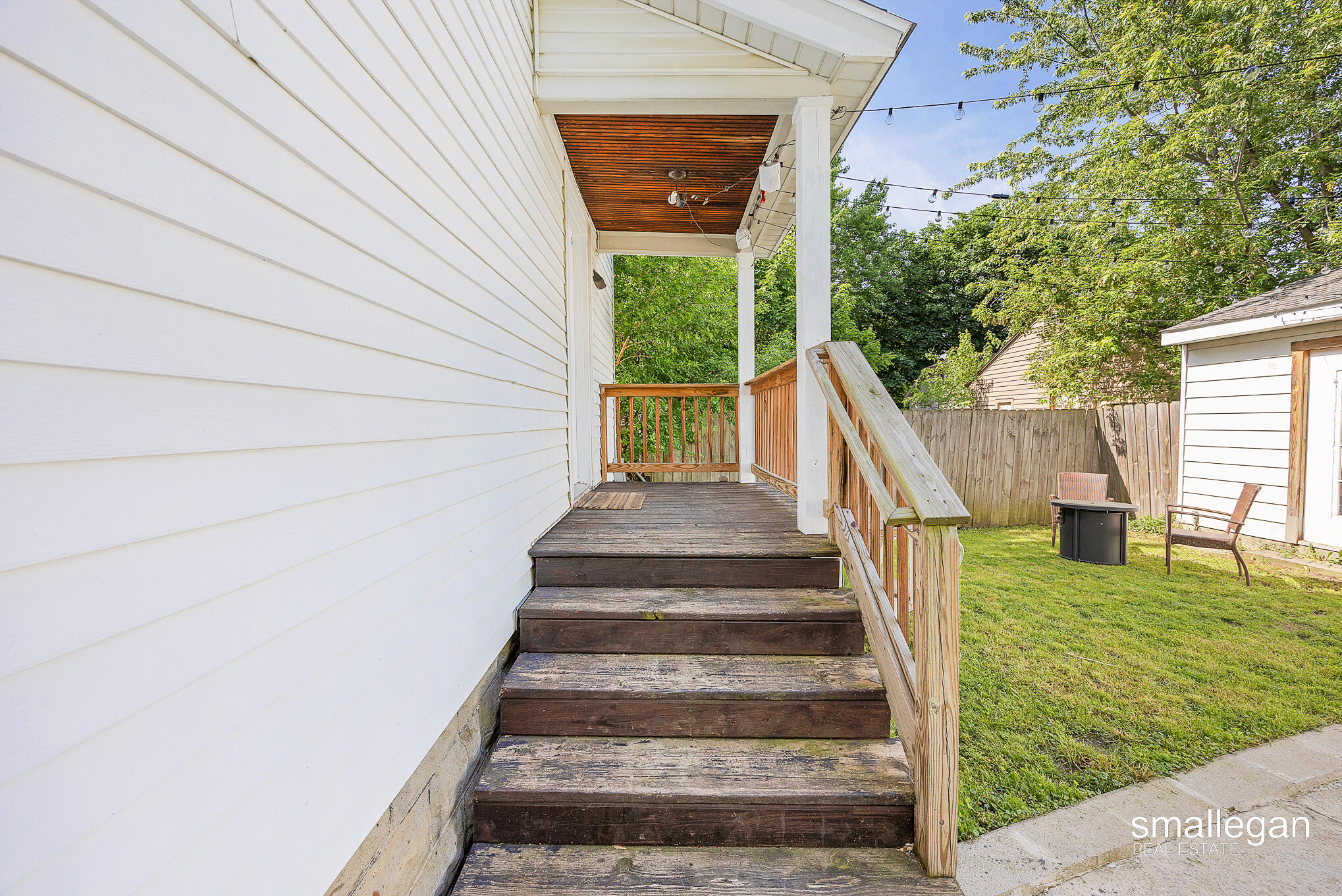 1321 Davis Avenue NW Grand Rapids MI 49504