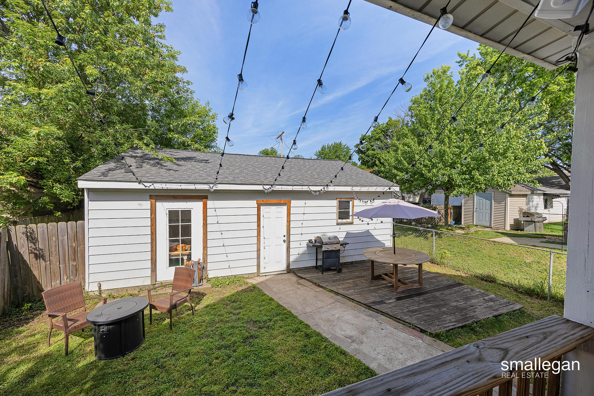 1321 Davis Avenue NW Grand Rapids MI 49504