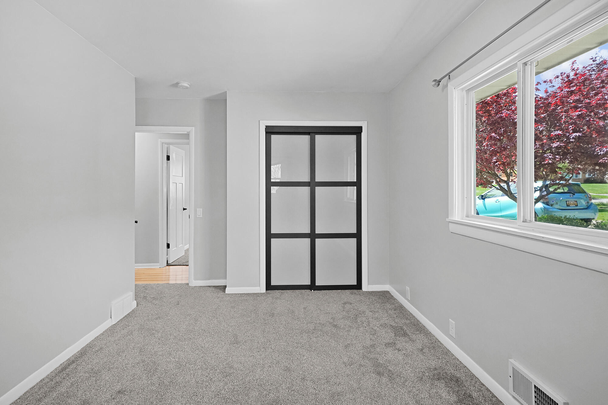 1605 Bridge Street NW Grand Rapids MI 49504