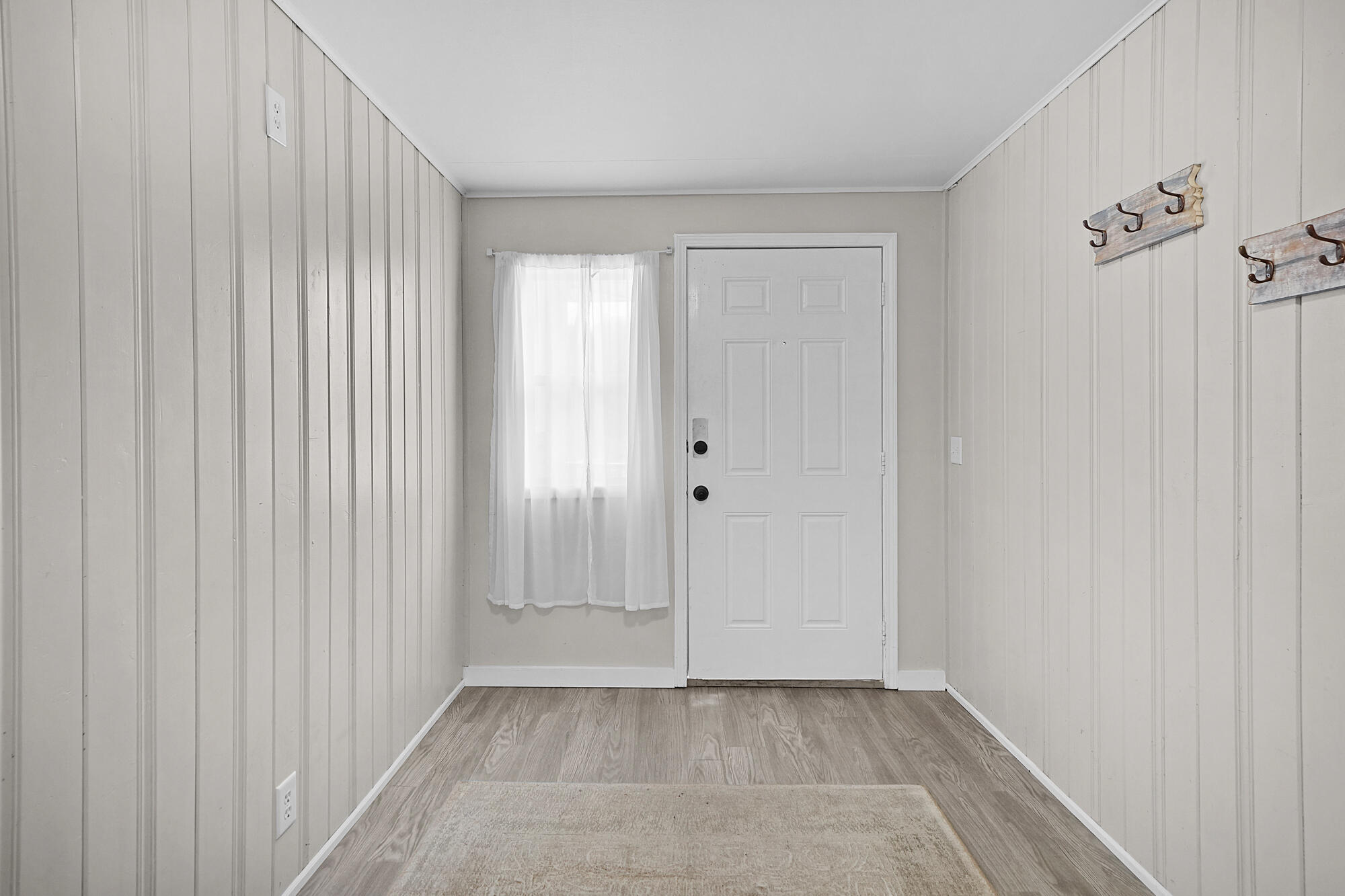 1605 Bridge Street NW Grand Rapids MI 49504