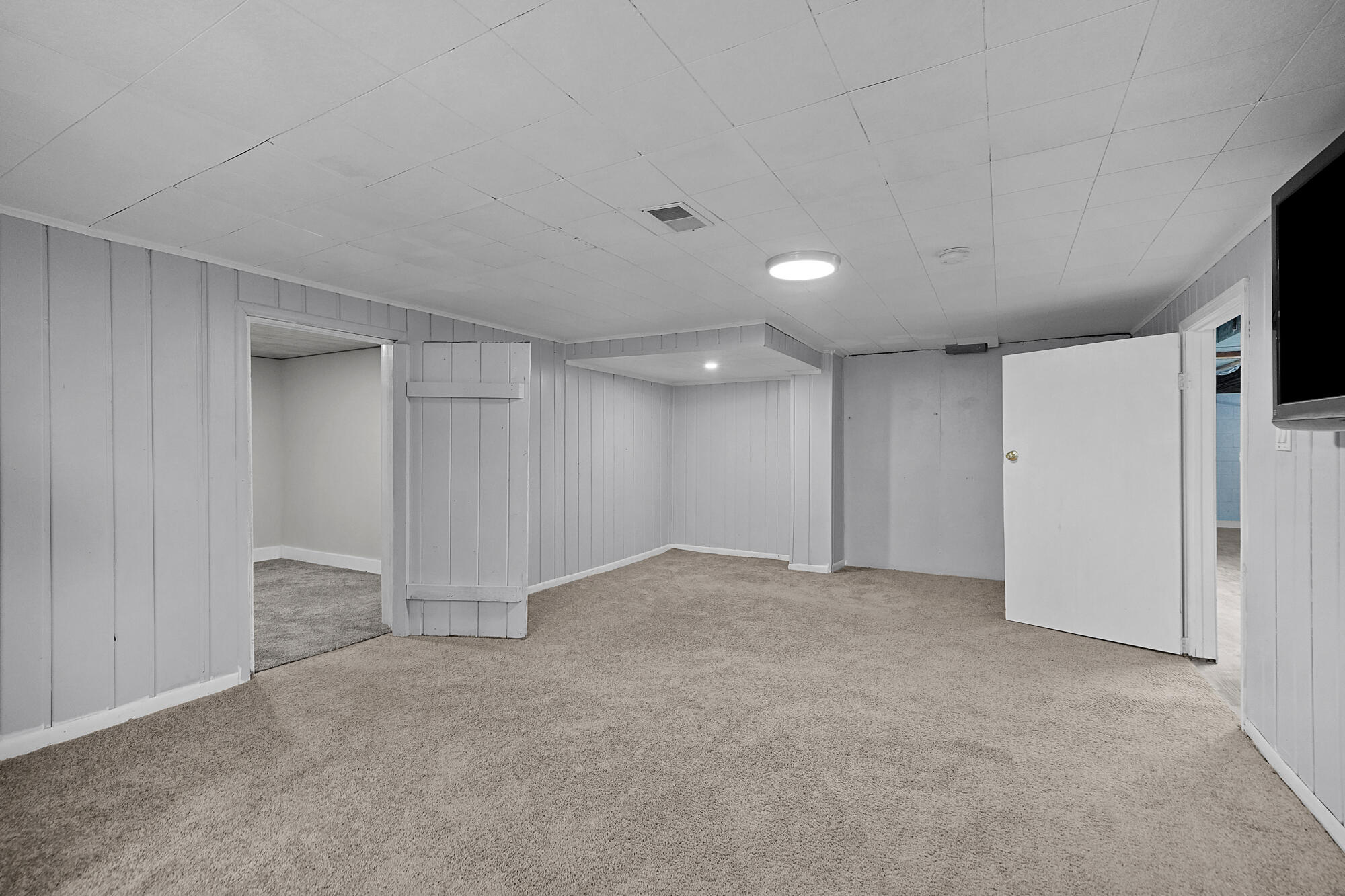 1605 Bridge Street NW Grand Rapids MI 49504