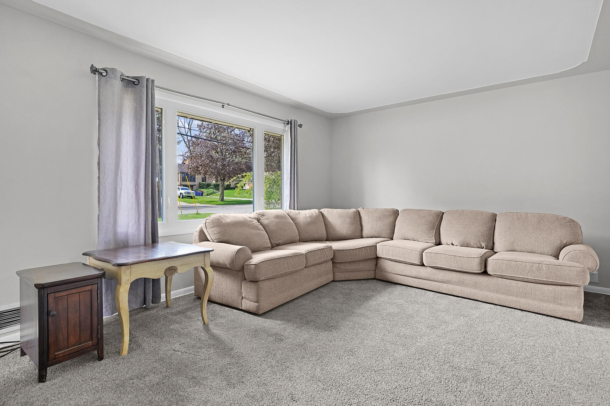 1605 Bridge Street NW Grand Rapids MI 49504
