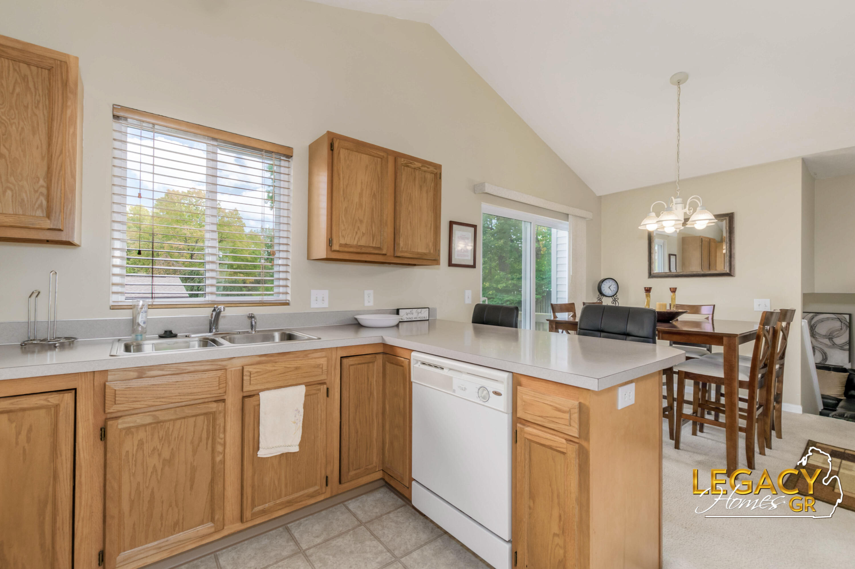 2958 Woodside Avenue SE Grand Rapids MI 49508