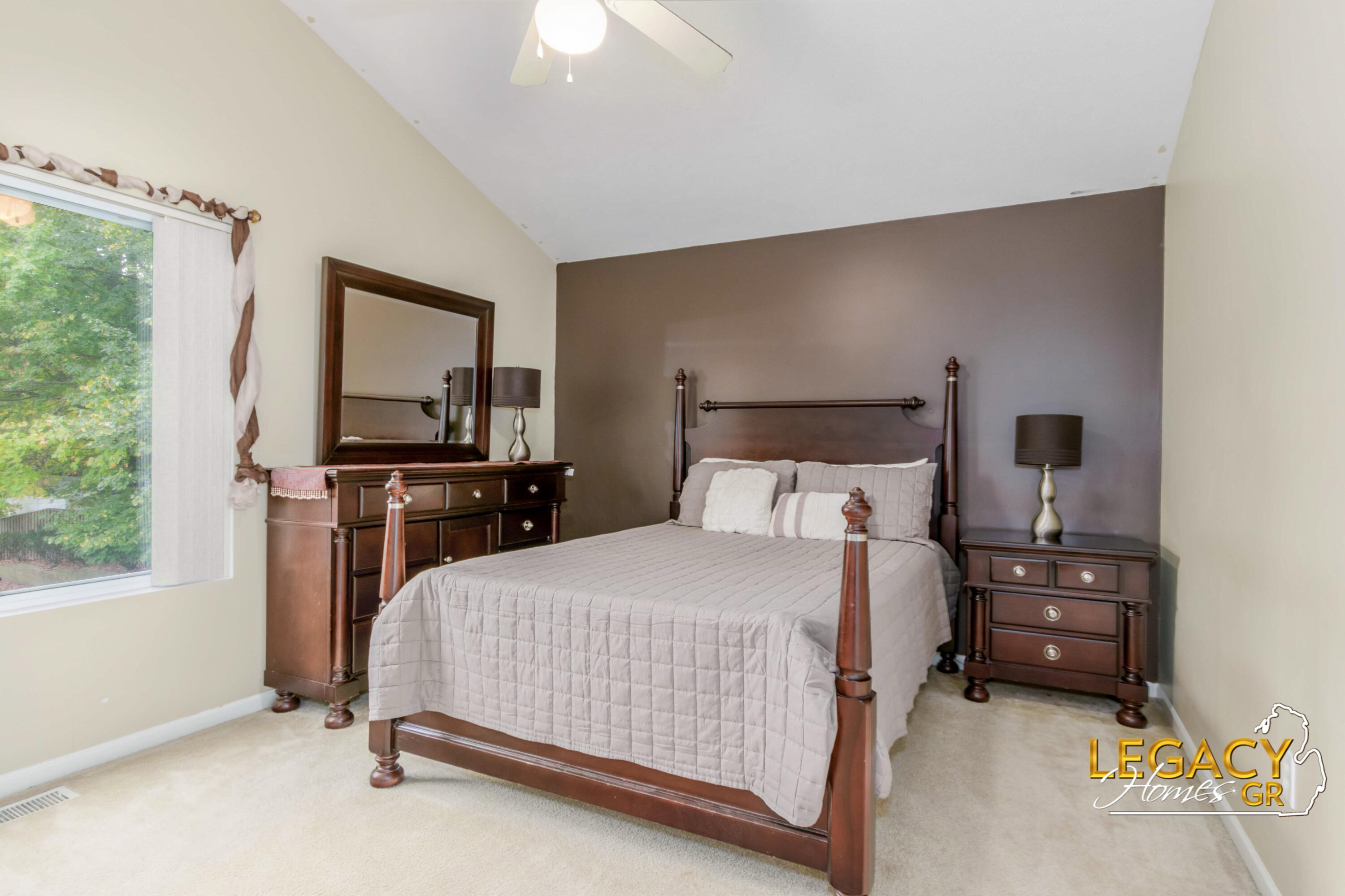 2958 Woodside Avenue SE Grand Rapids MI 49508