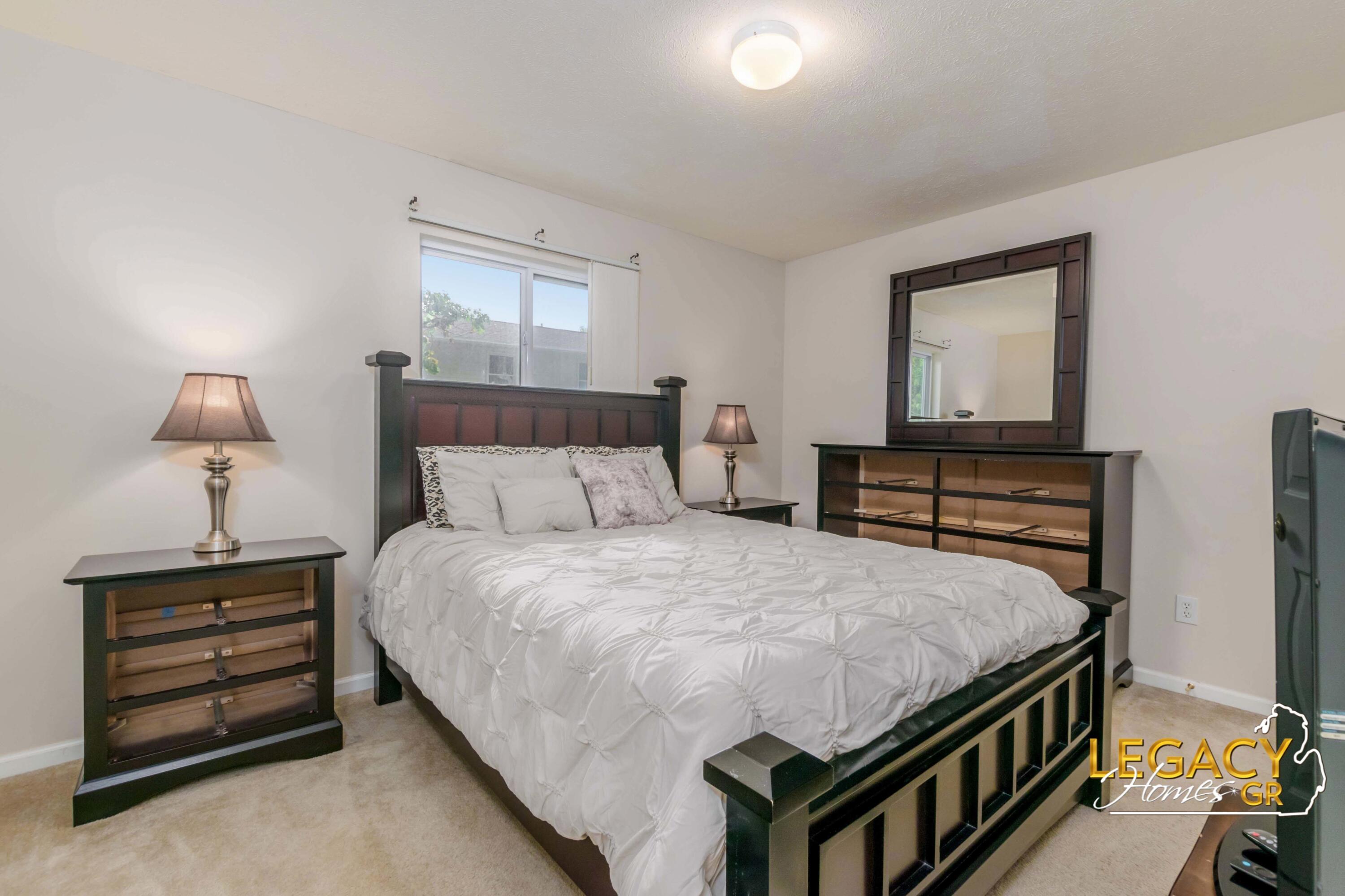 2958 Woodside Avenue SE Grand Rapids MI 49508