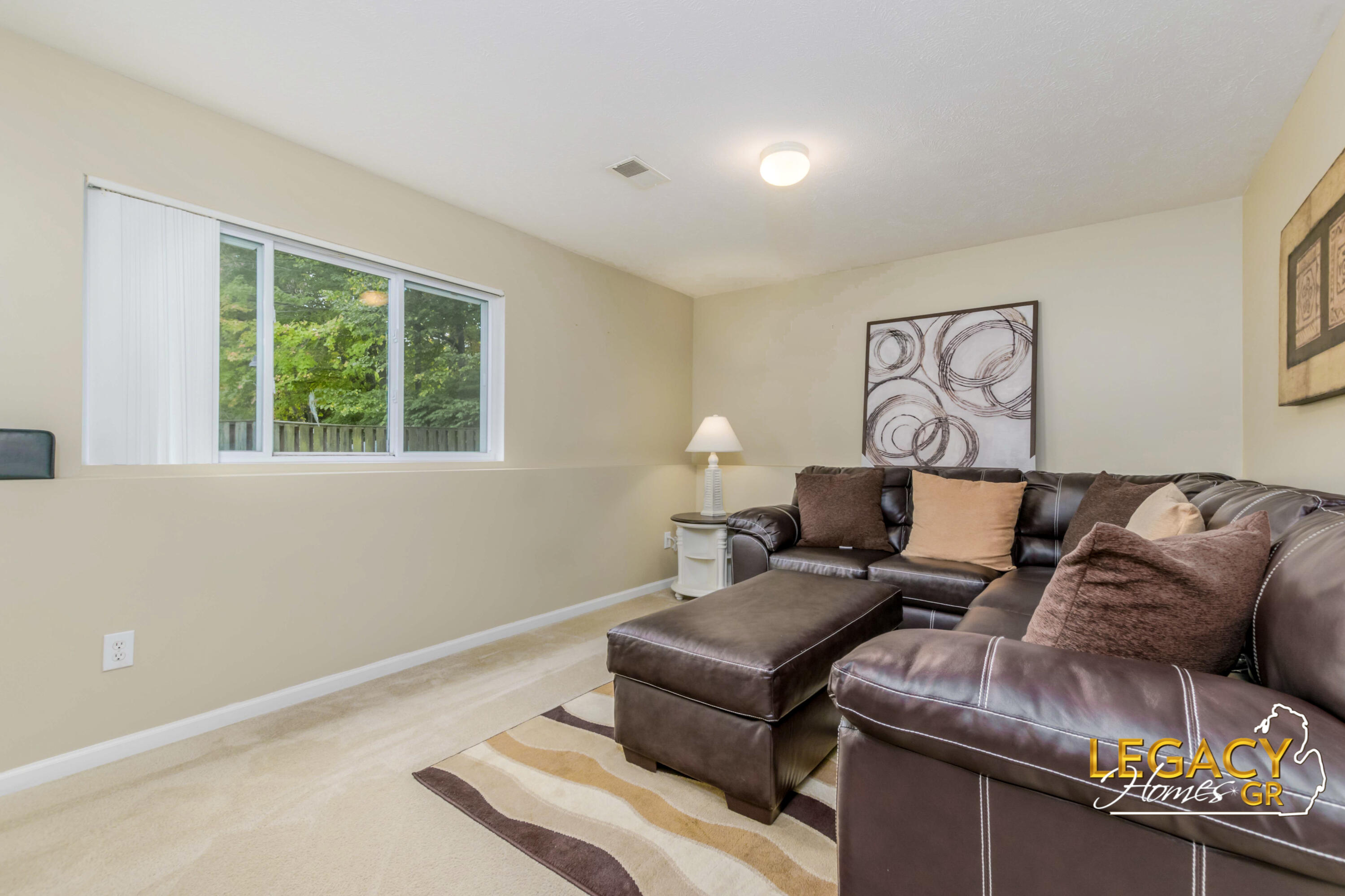 2958 Woodside Avenue SE Grand Rapids MI 49508