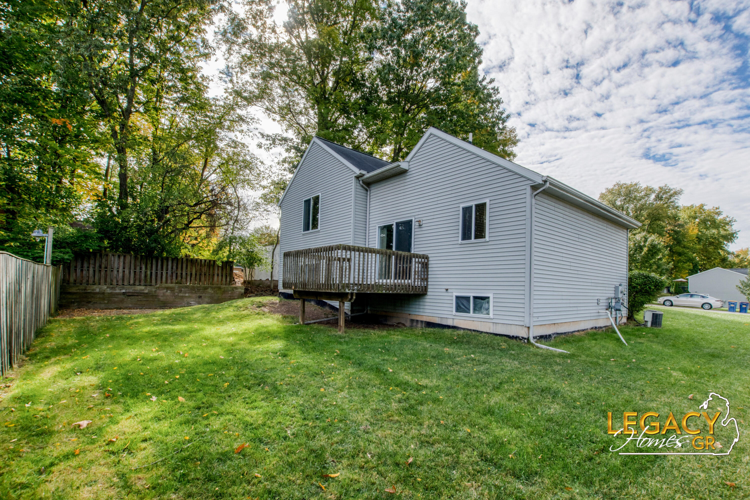 2958 Woodside Avenue SE Grand Rapids MI 49508