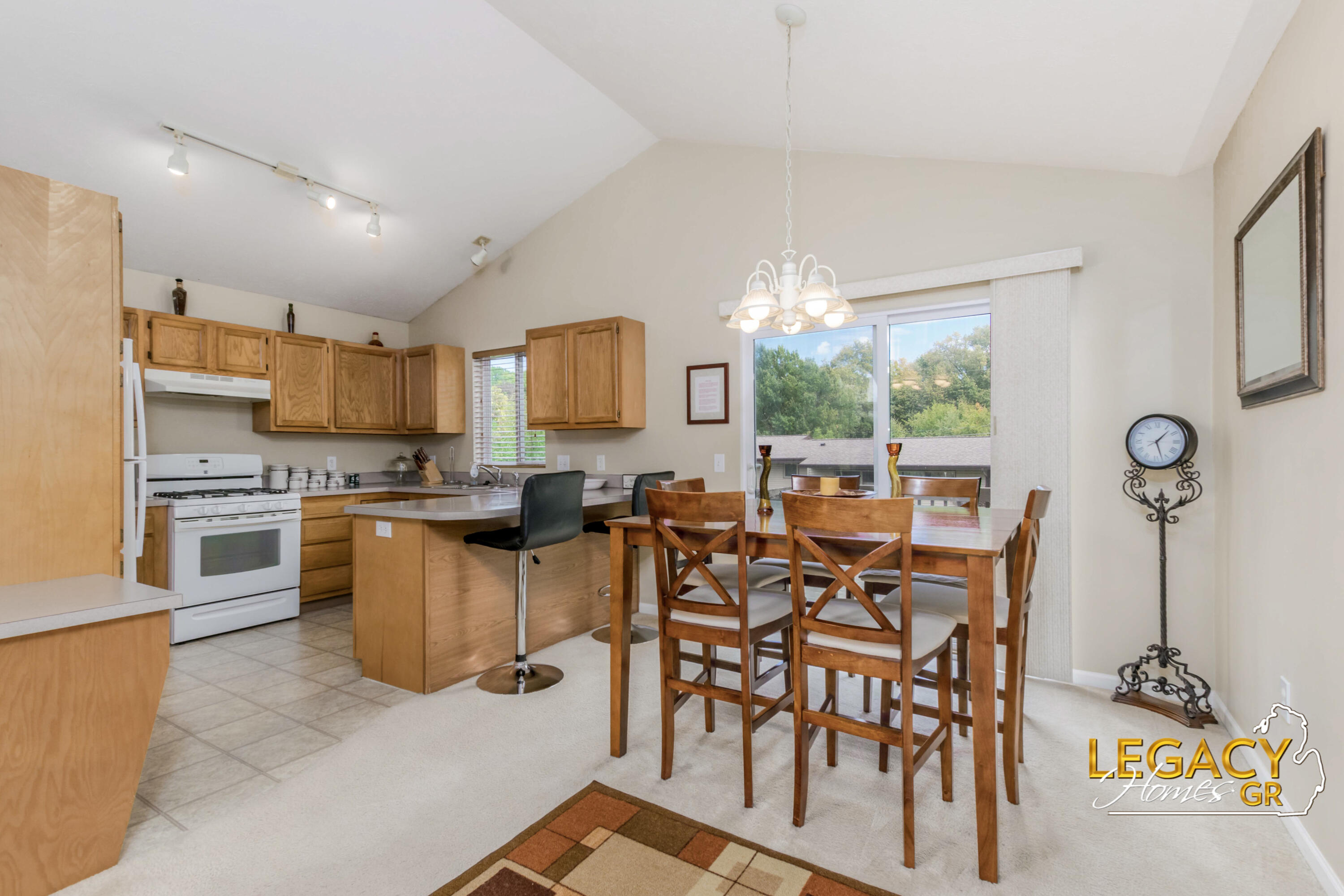 2958 Woodside Avenue SE Grand Rapids MI 49508