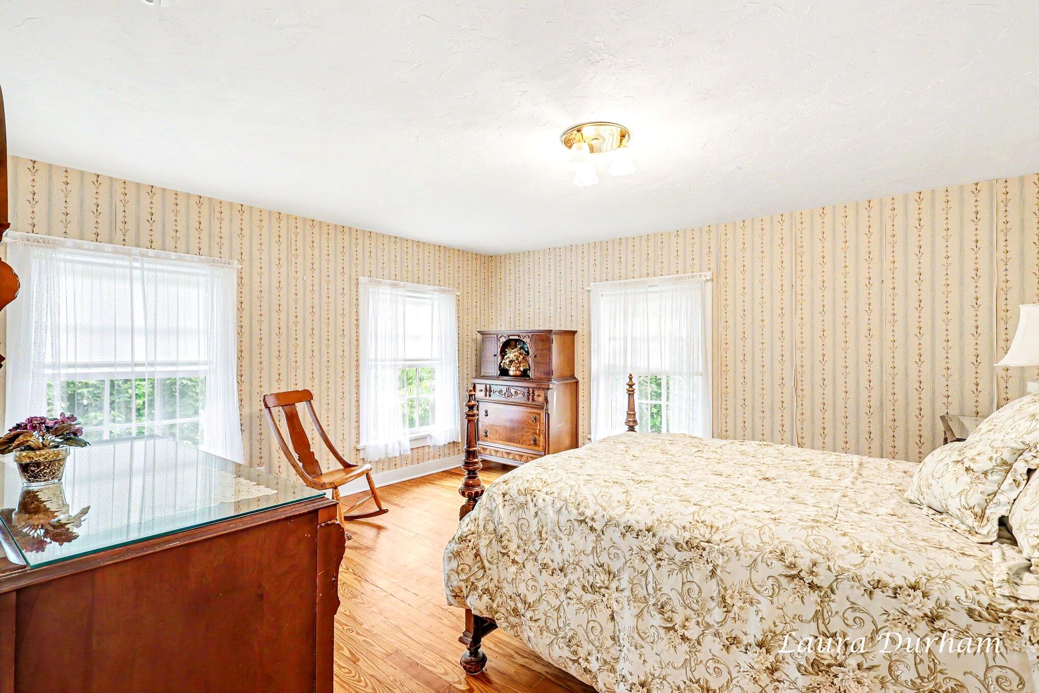 345 Mary Street Saugatuck MI 49453