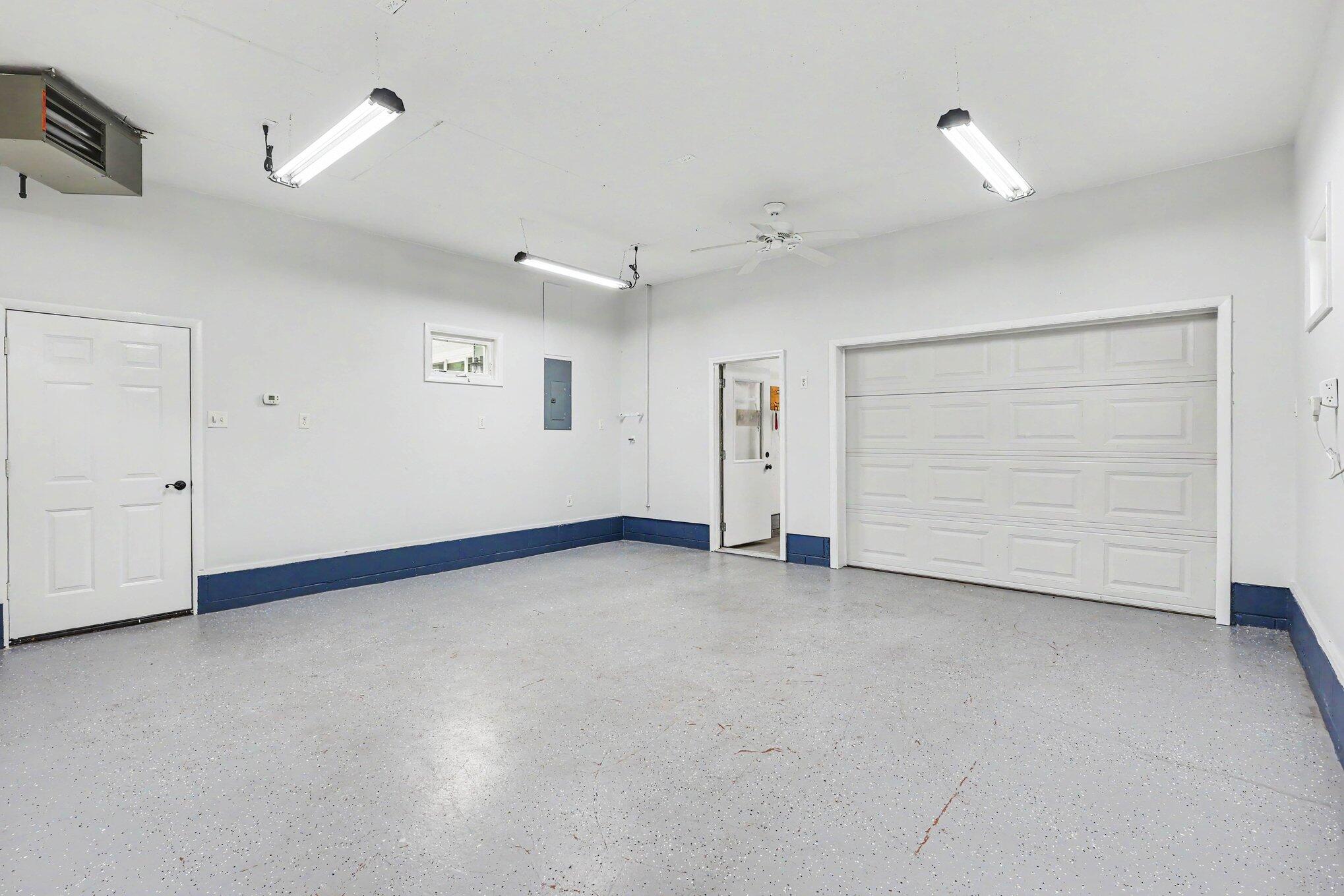 916 Sherwood Road Muskegon MI 49441