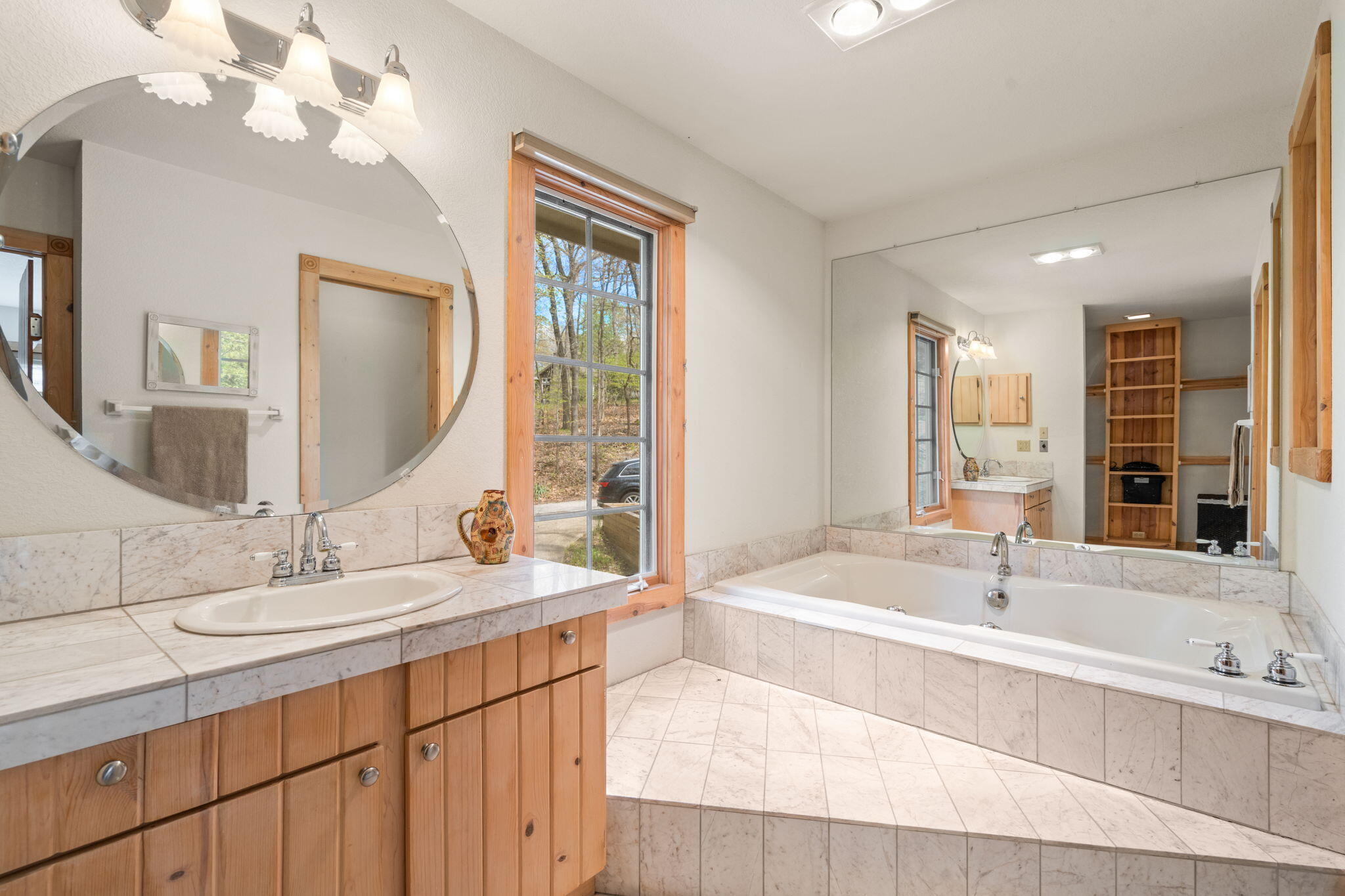 30 Briarwood Trail New Buffalo MI 49117