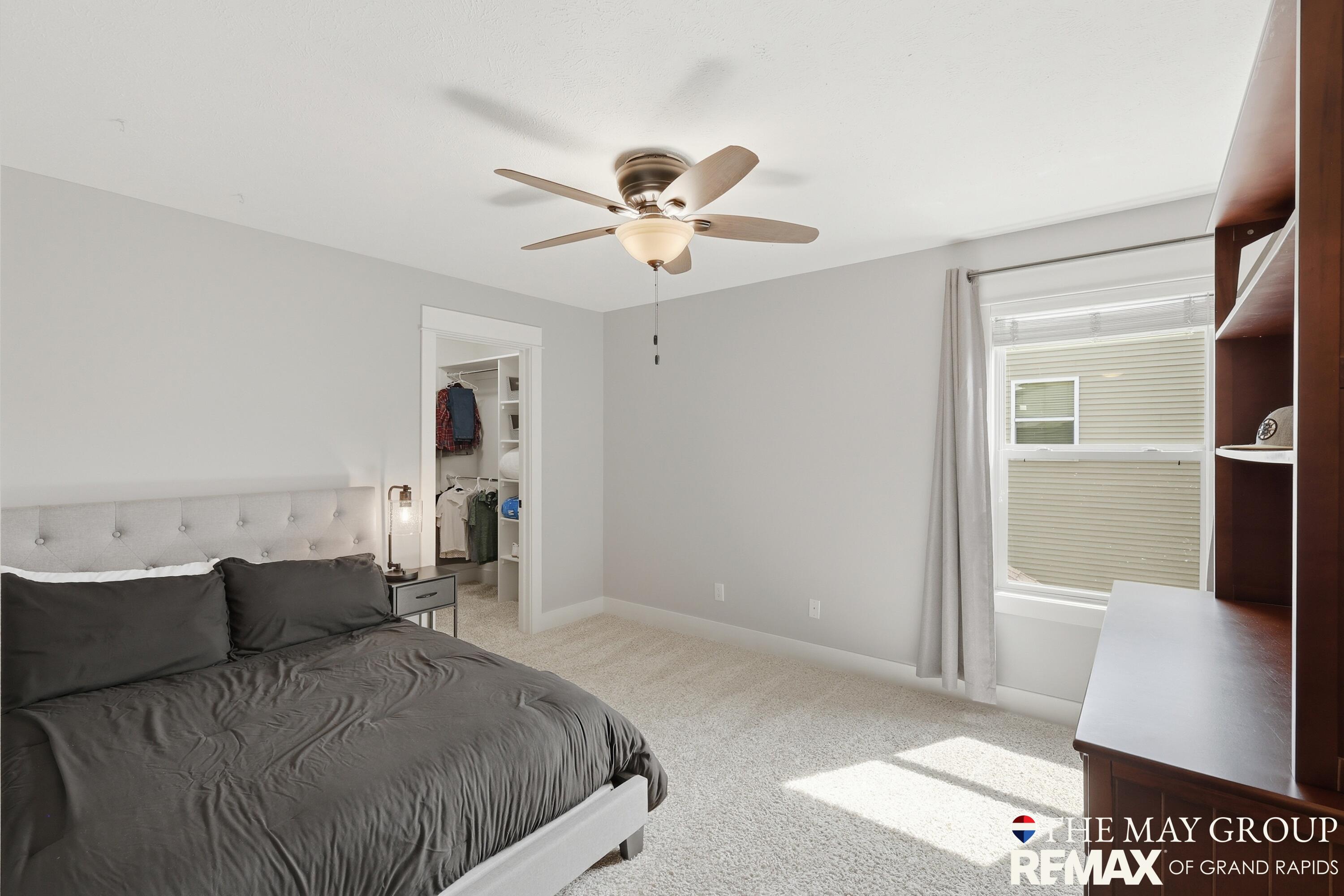 3414 Mason Ridge Drive NE Grand Rapids MI 49525