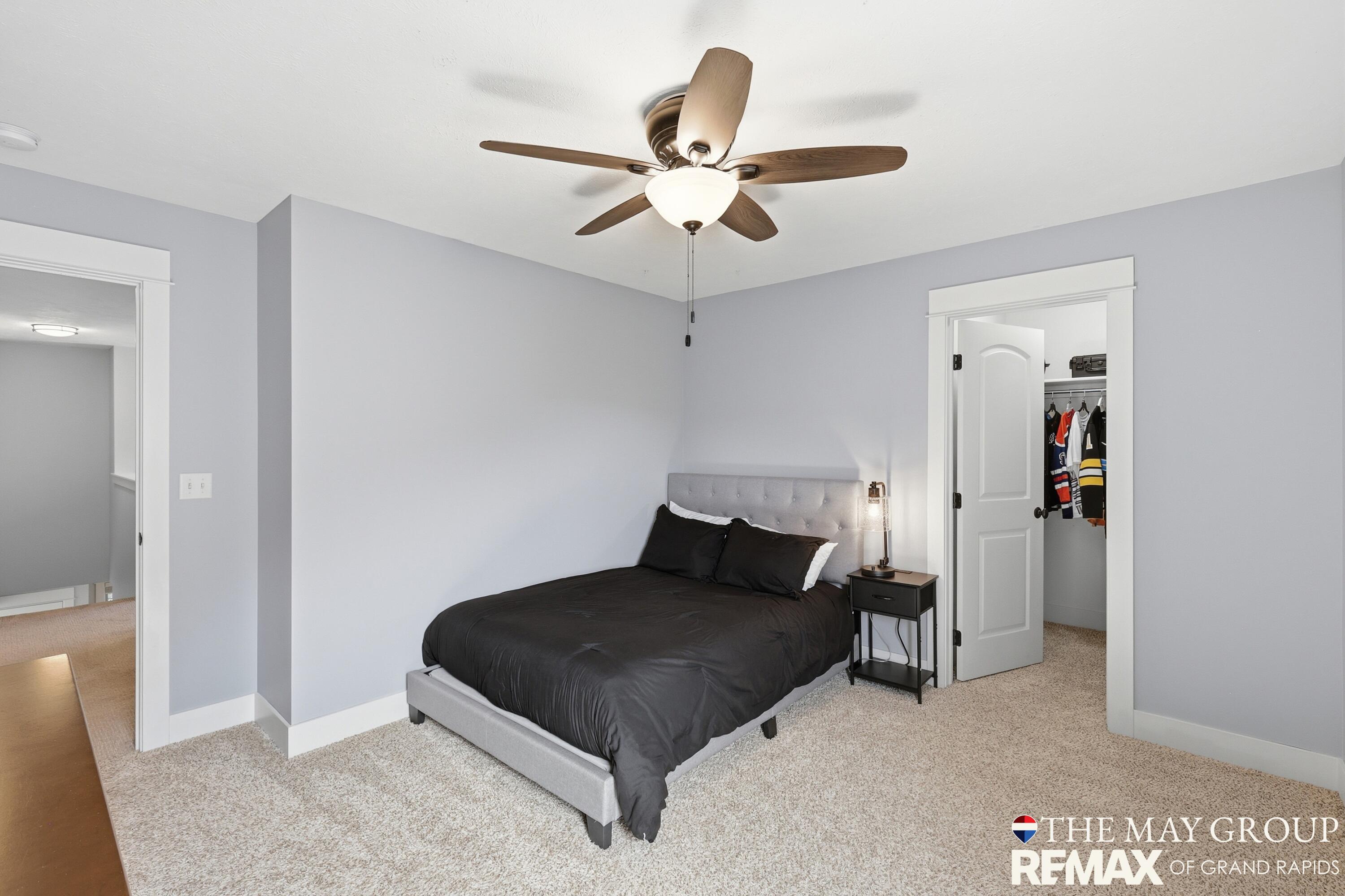 3414 Mason Ridge Drive NE Grand Rapids MI 49525