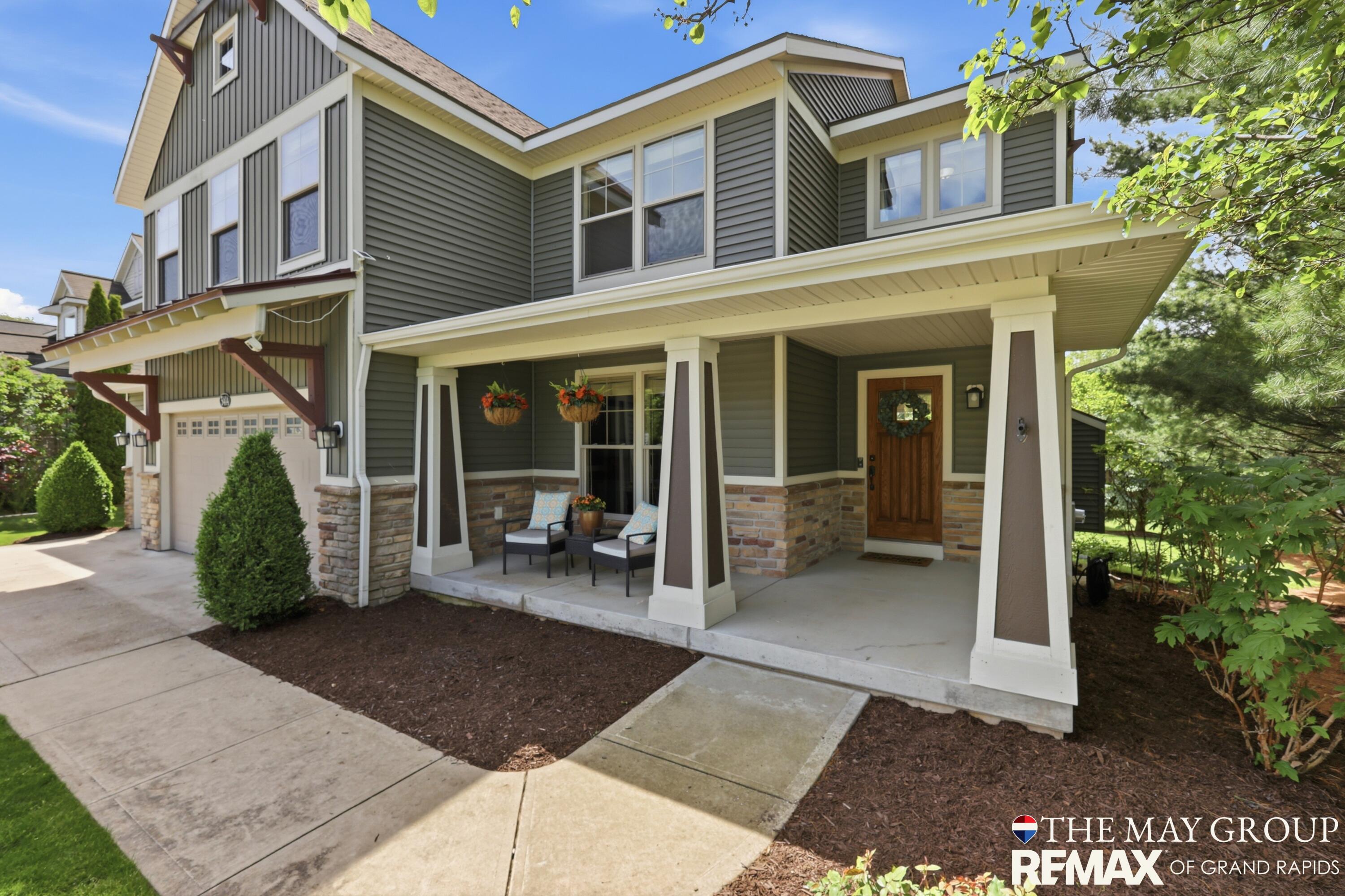3414 Mason Ridge Drive NE Grand Rapids MI 49525