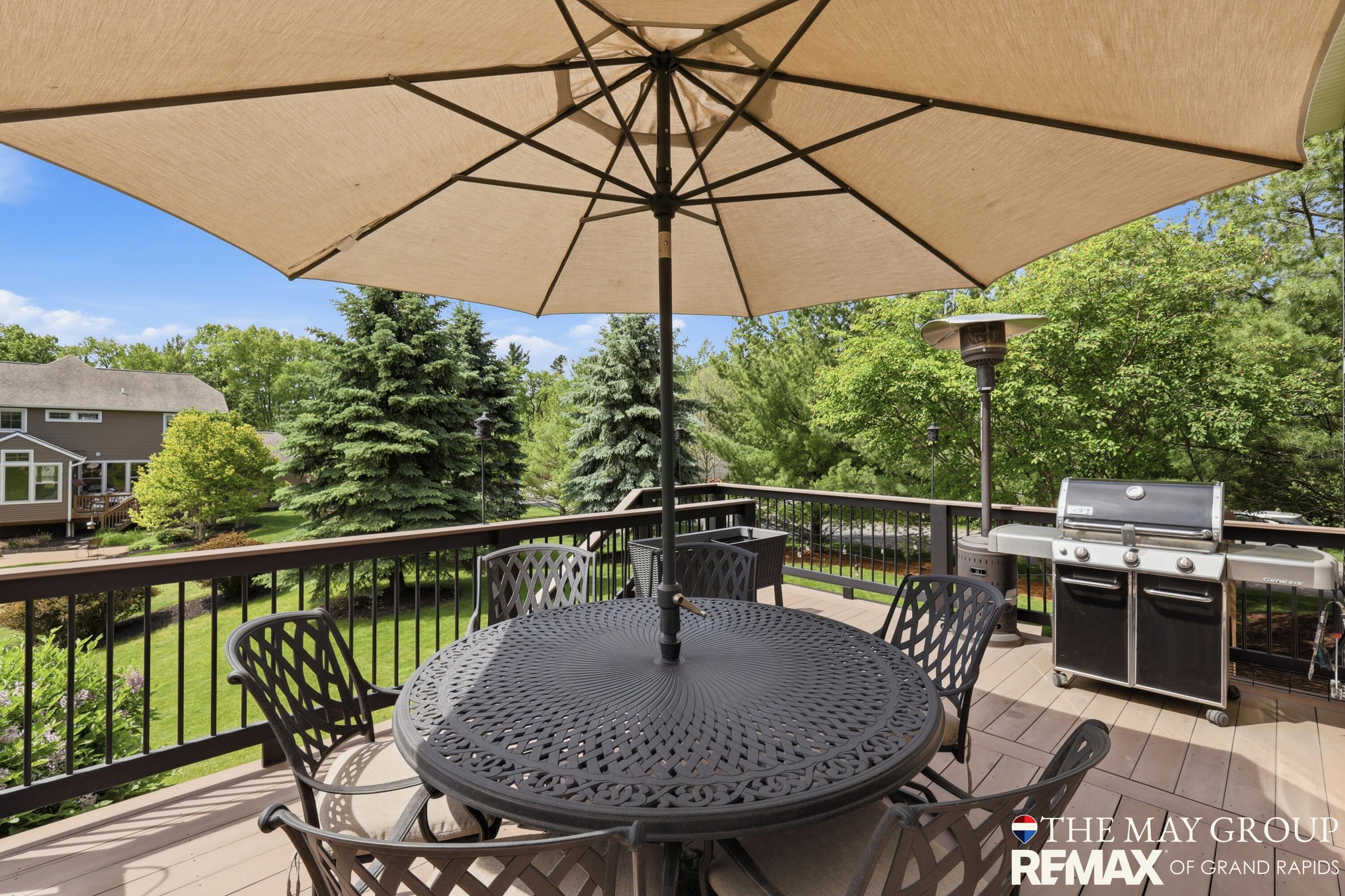 3414 Mason Ridge Drive NE Grand Rapids MI 49525