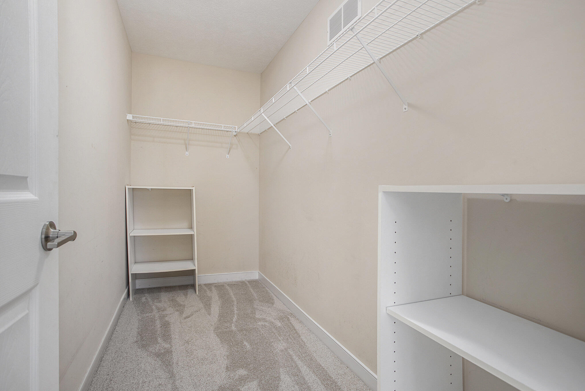 6107 Equestrian Woods Court Kalamazoo MI 49009