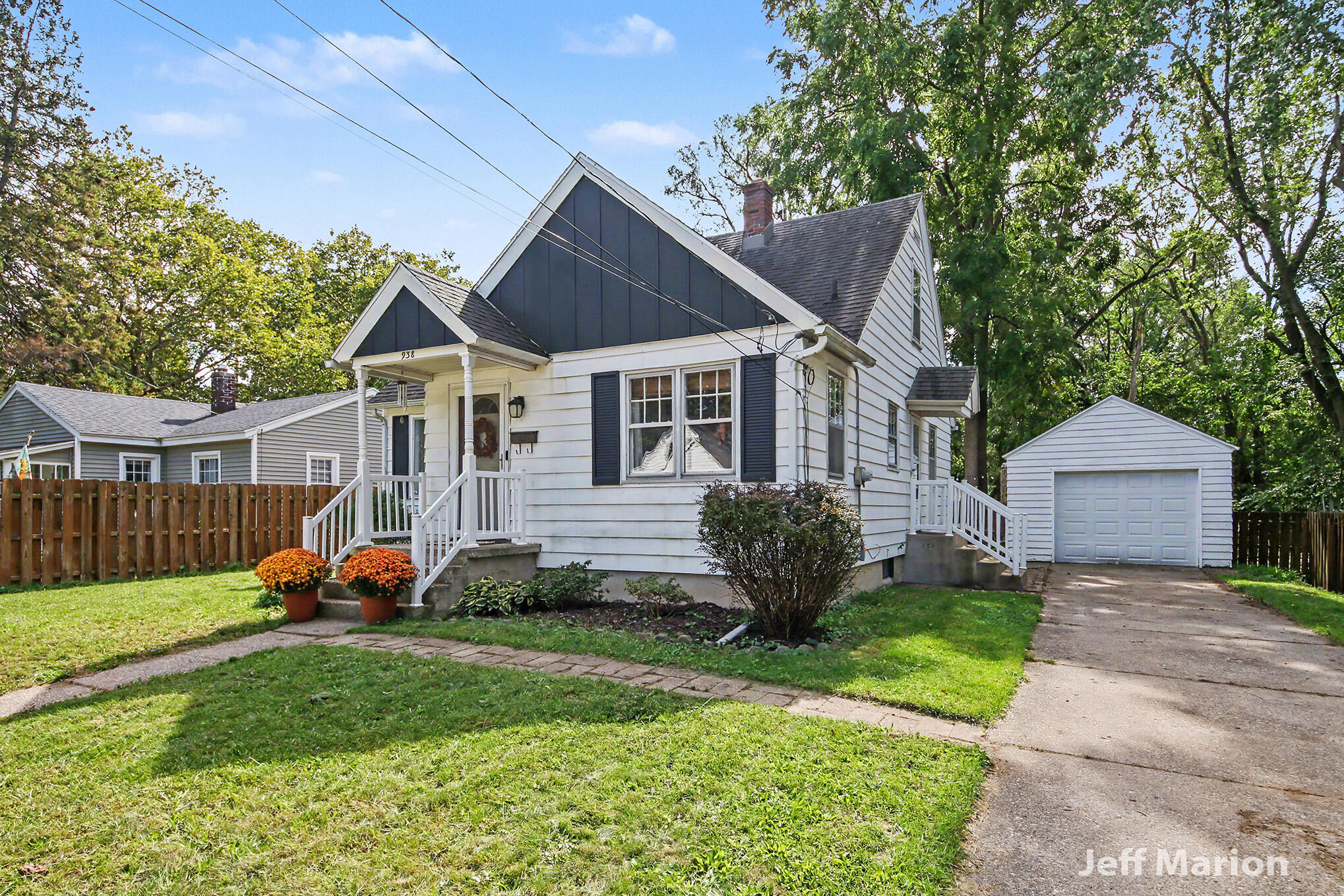 938 Griggs Street SE Grand Rapids MI 49507