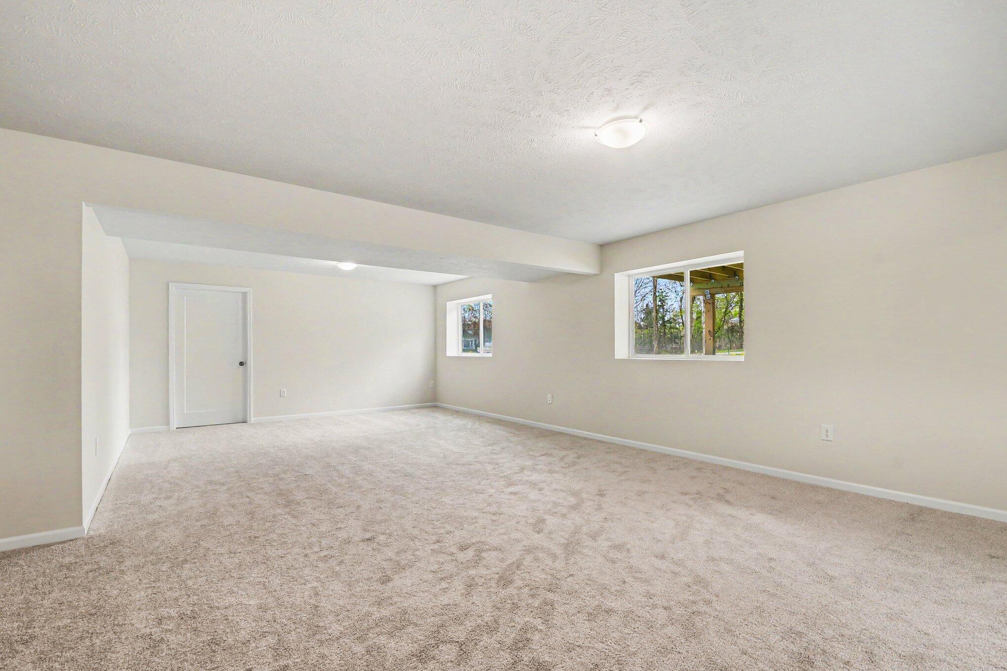 7884 Cannonsburg Road NE Rockford MI 49341