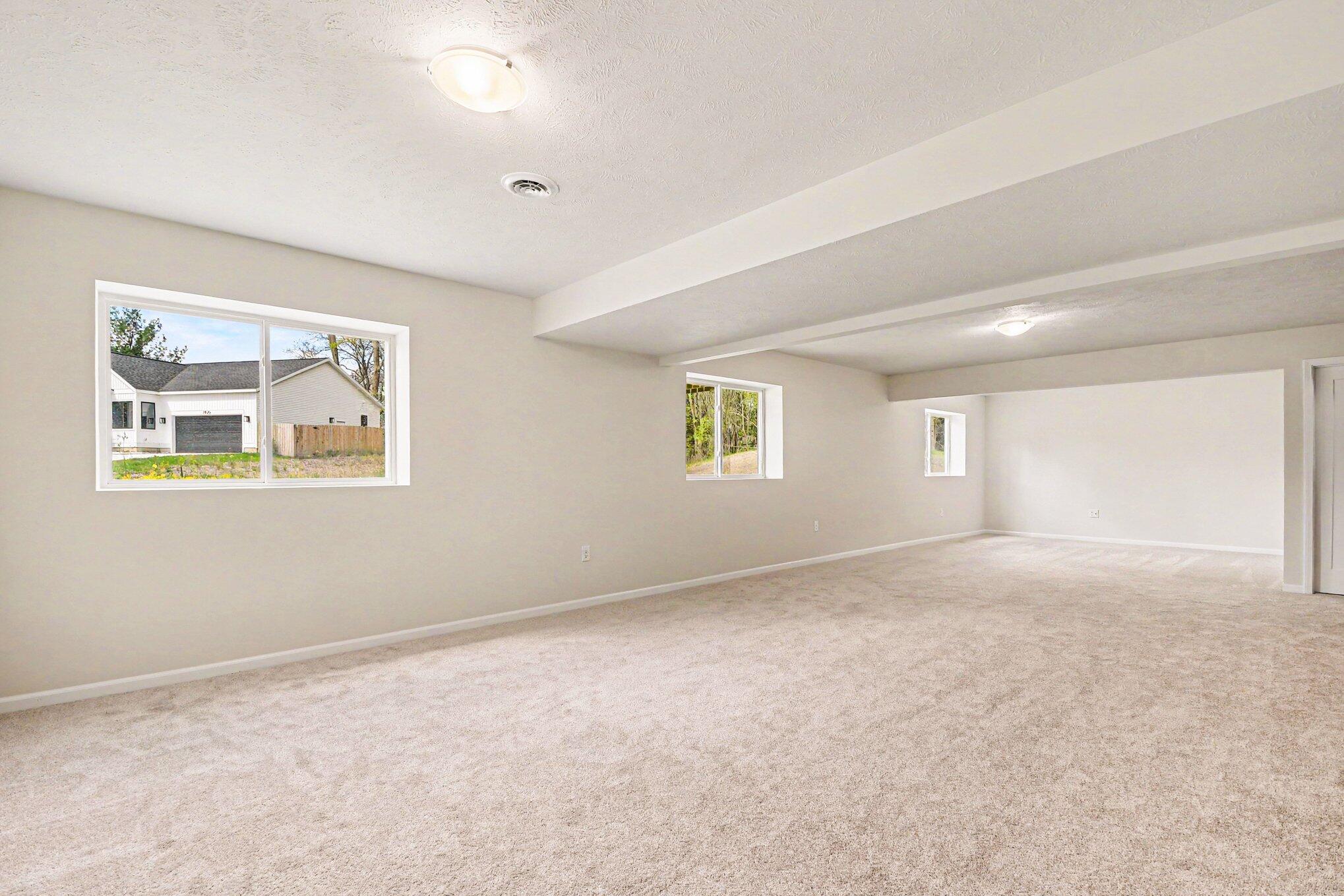 7884 Cannonsburg Road NE Rockford MI 49341