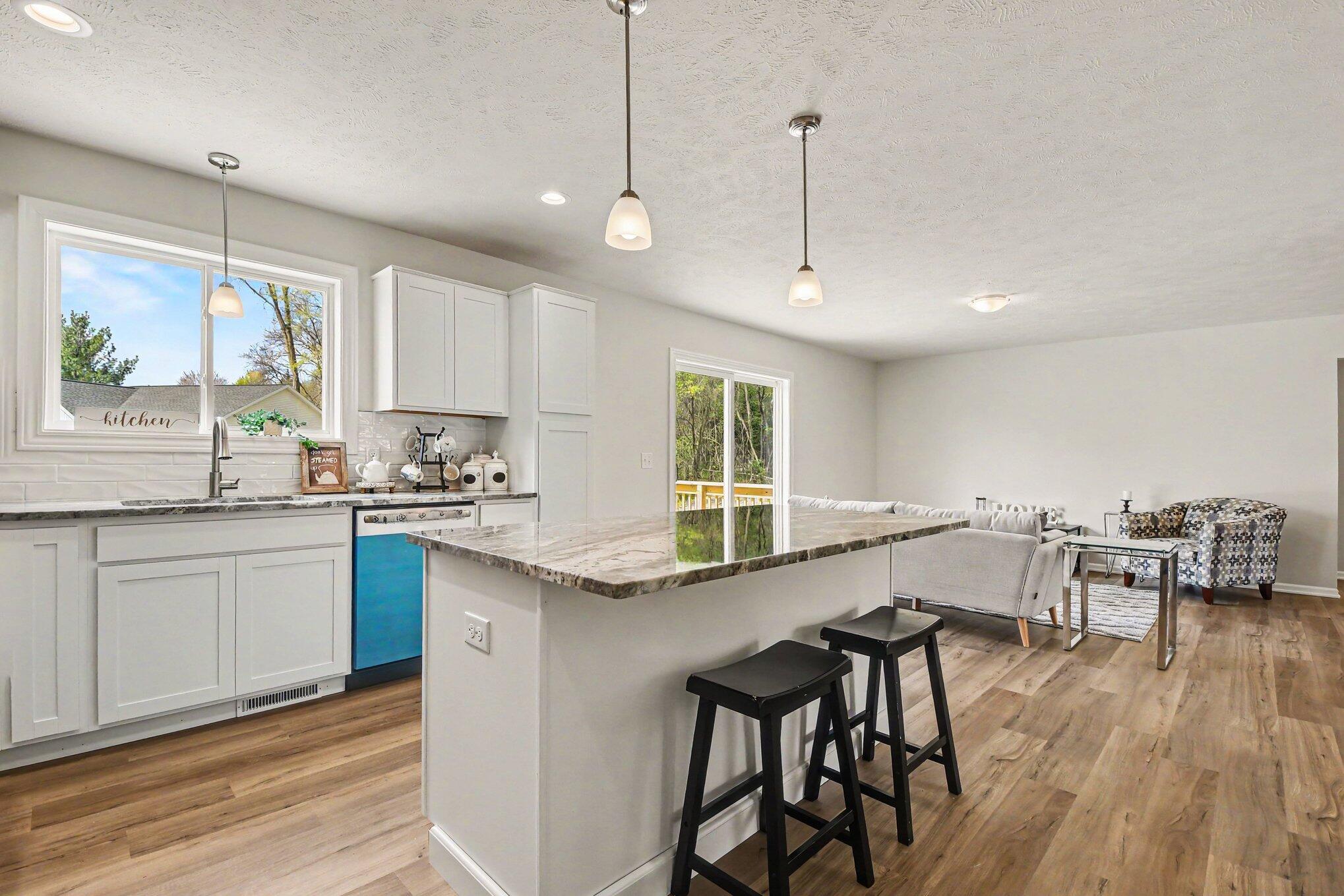 7884 Cannonsburg Road NE Rockford MI 49341