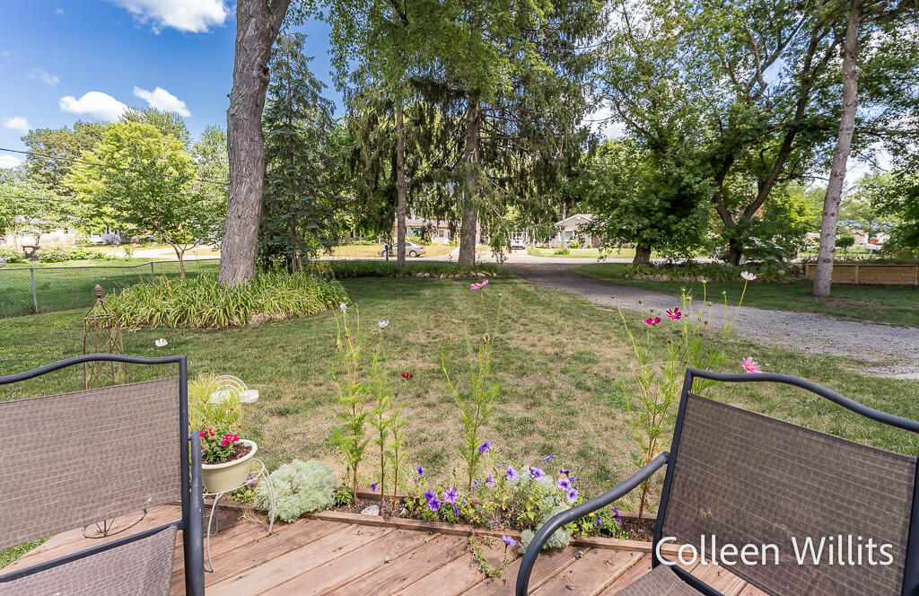 3821 Balsam Avenue NE Grand Rapids MI 49525