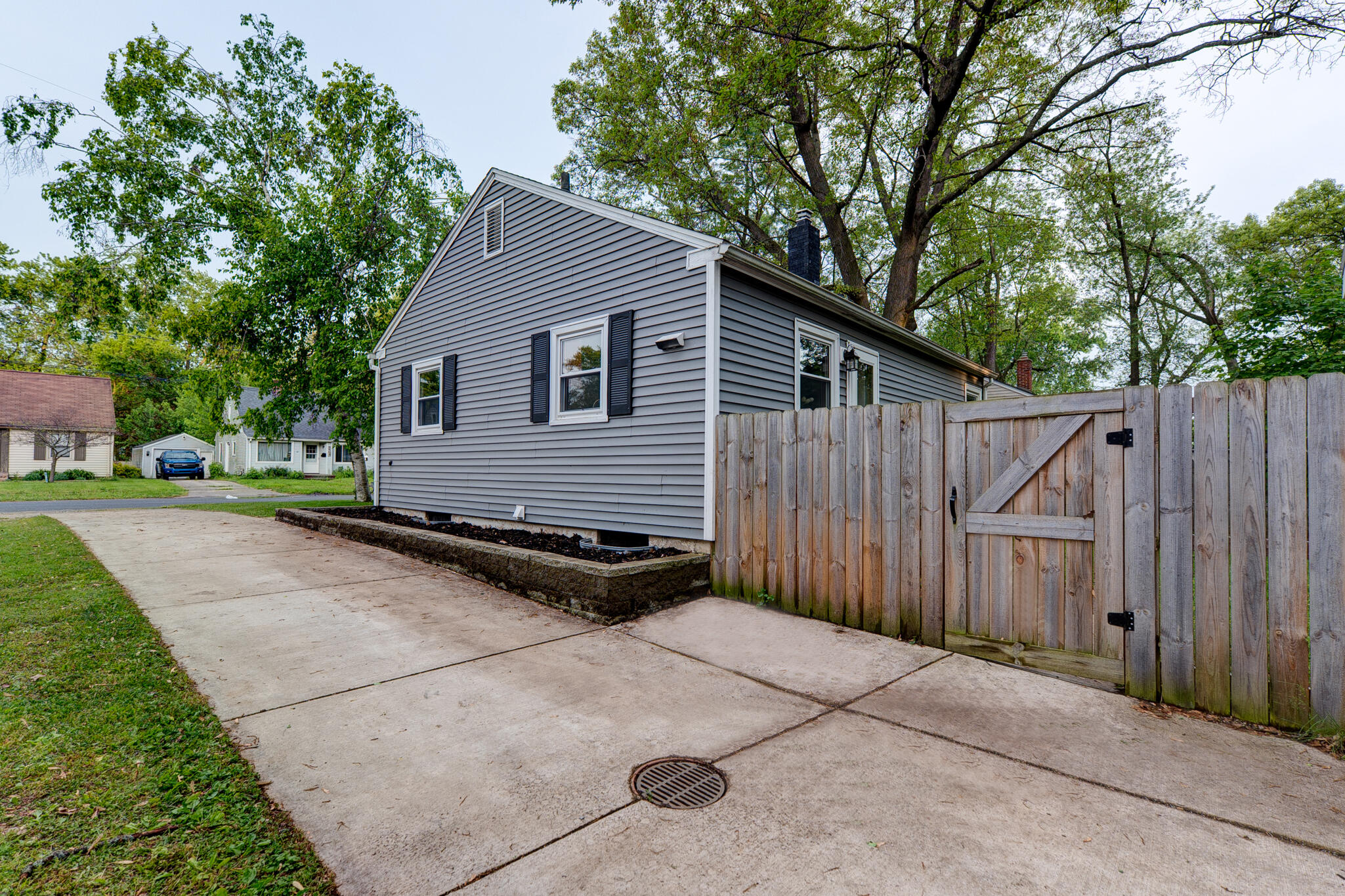 1419 Bronx Avenue Kalamazoo MI 49048