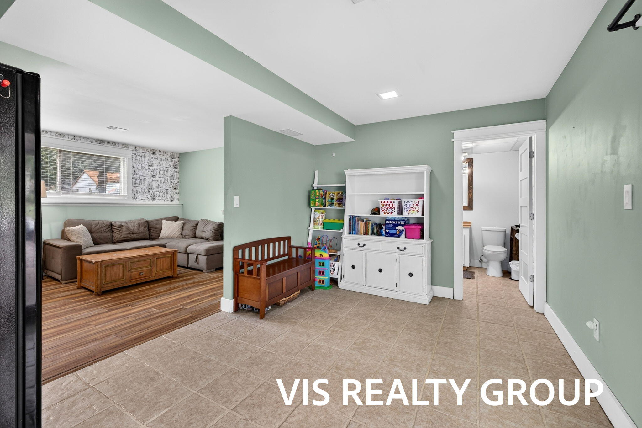 531 E Chadwick Drive Muskegon MI 49445
