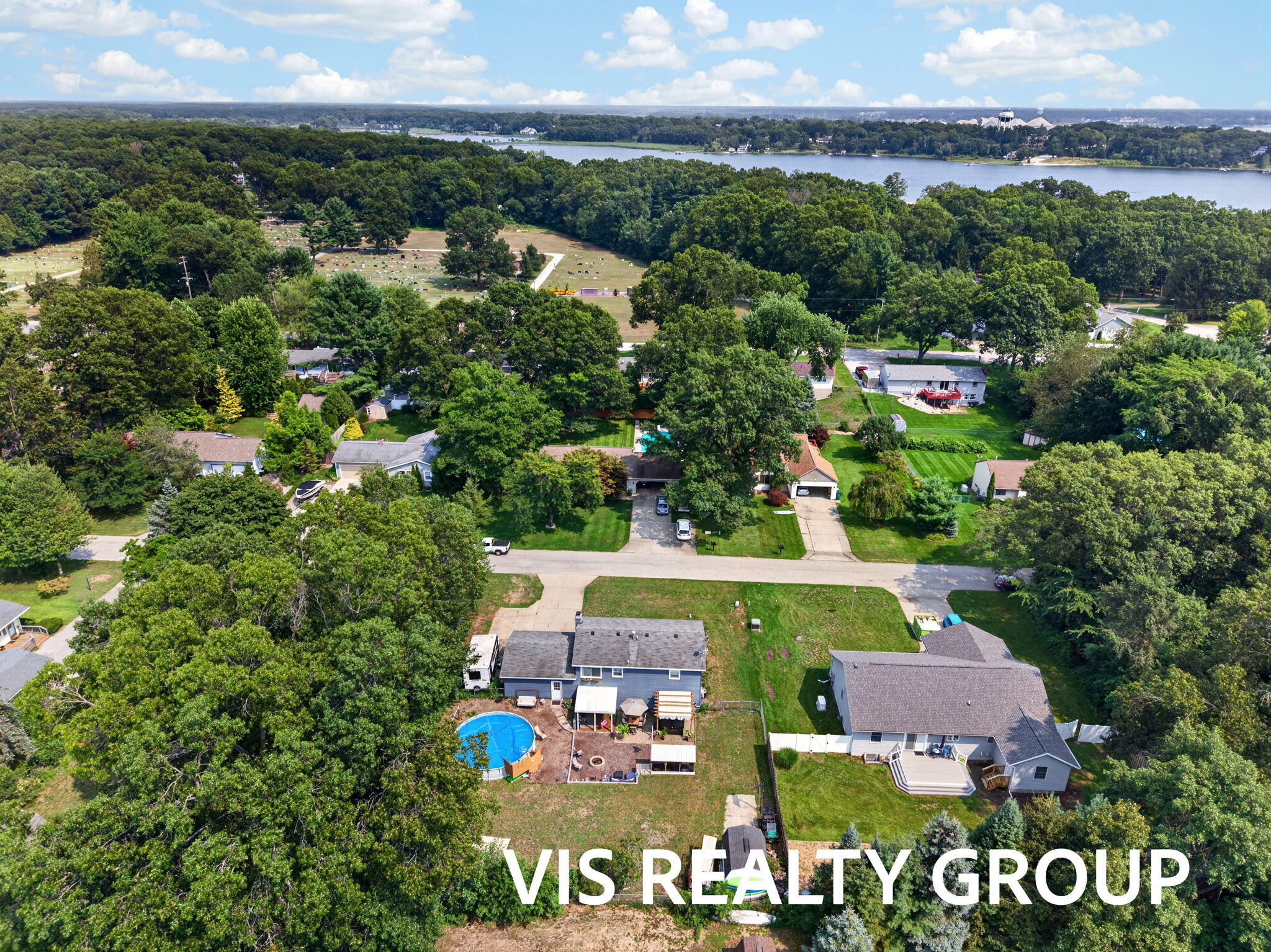 531 E Chadwick Drive Muskegon MI 49445