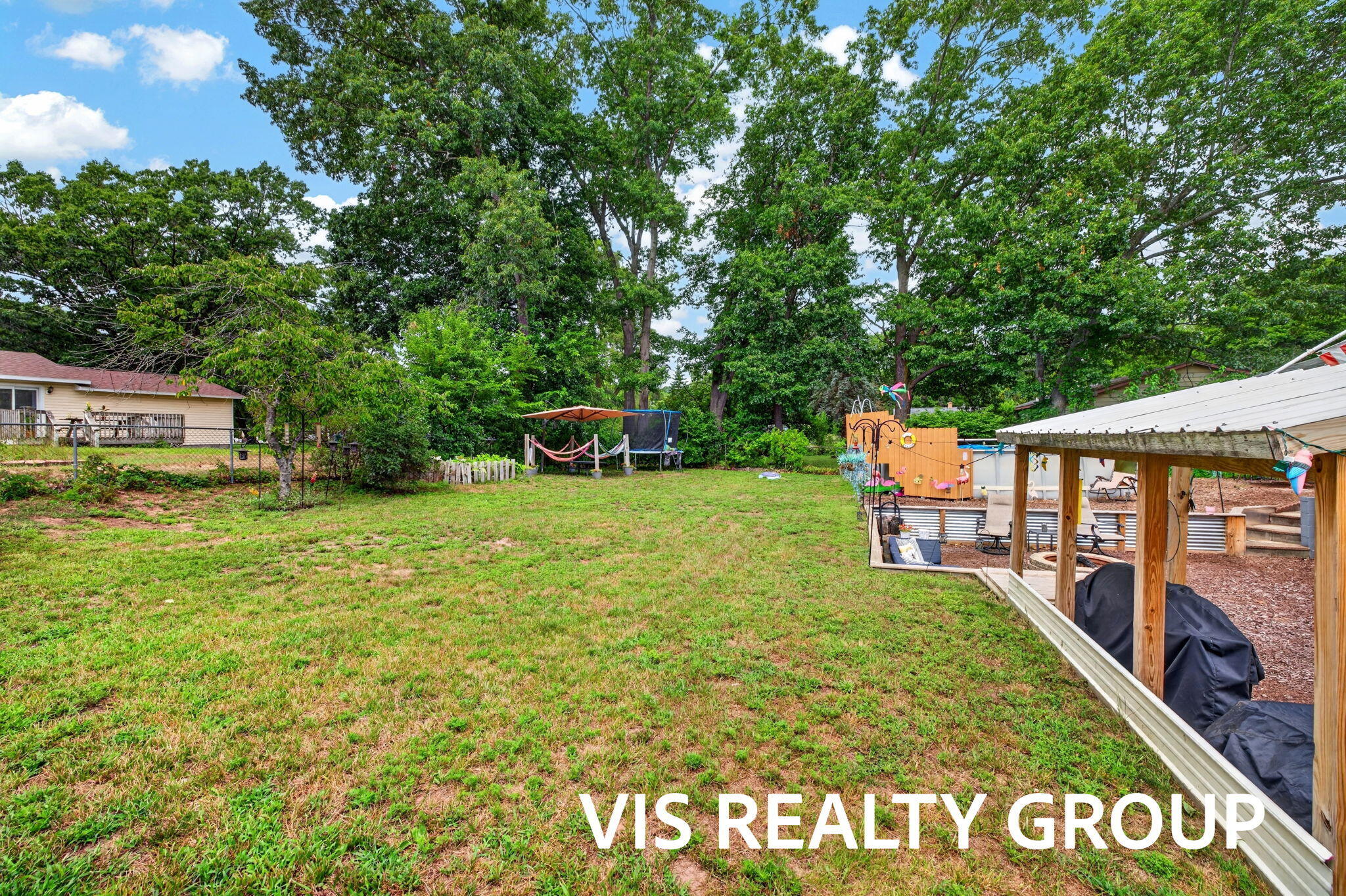 531 E Chadwick Drive Muskegon MI 49445