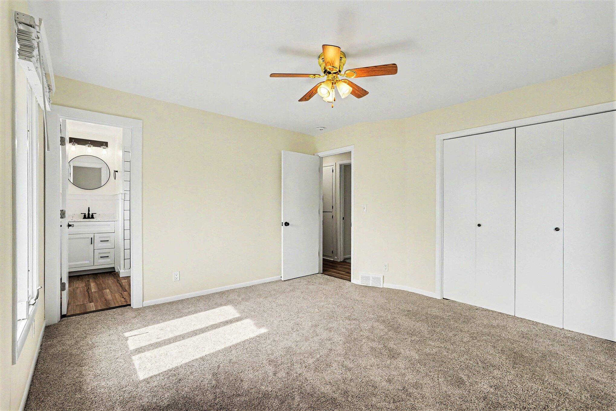 3925 Chamberlain Avenue SE Grand Rapids MI 49508