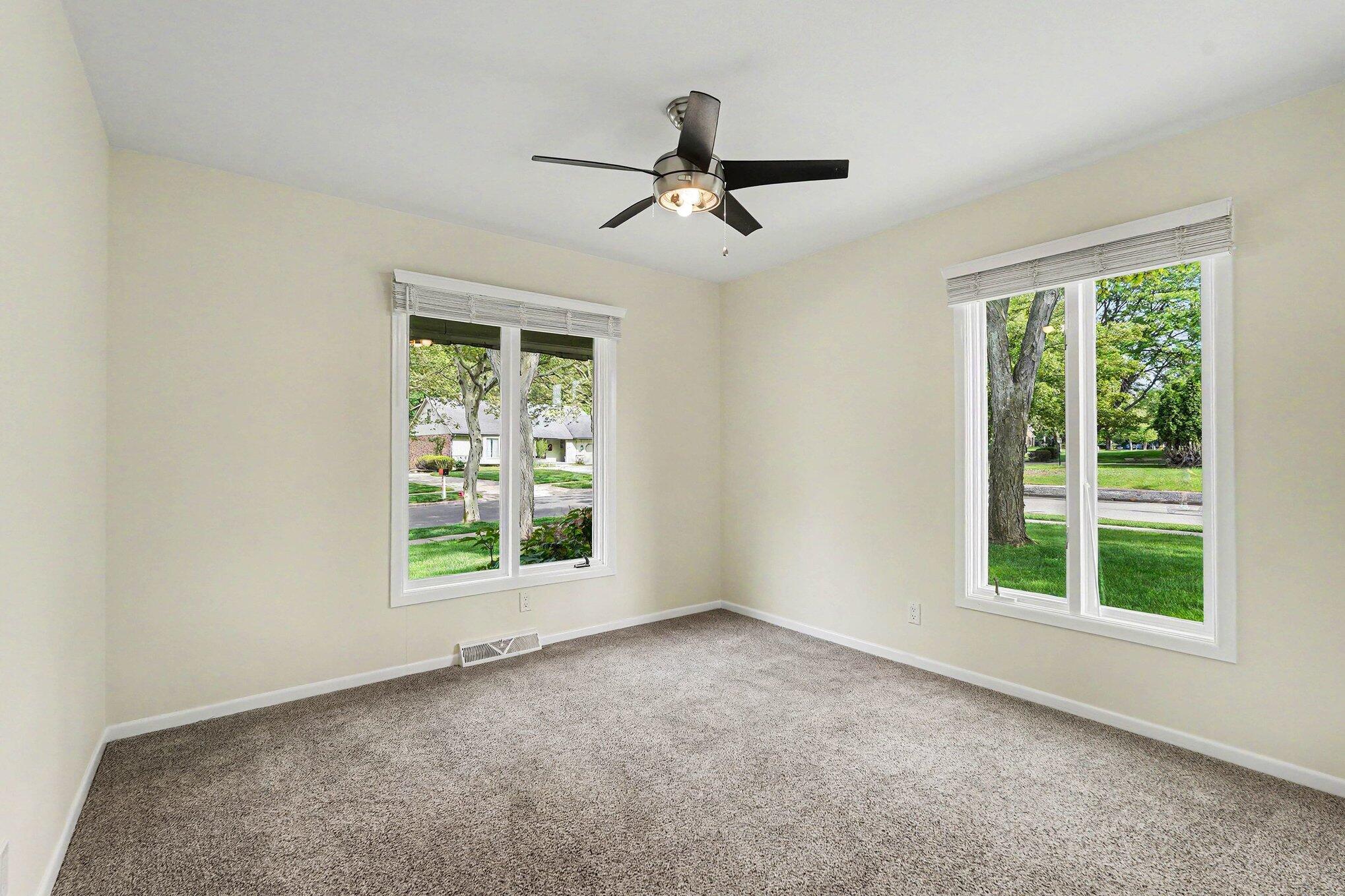 3925 Chamberlain Avenue SE Grand Rapids MI 49508