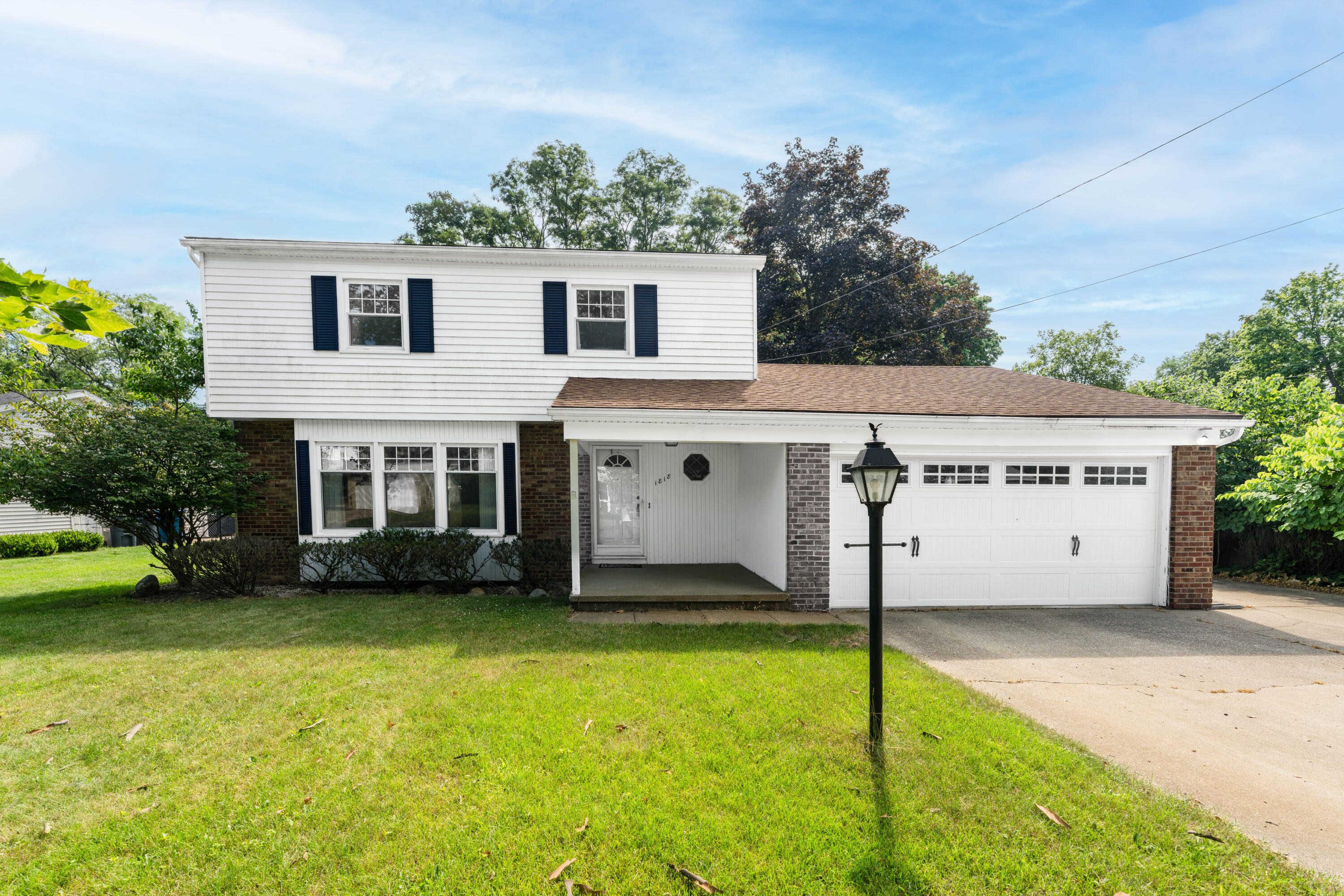 1818 Skyler Drive Kalamazoo MI 49008