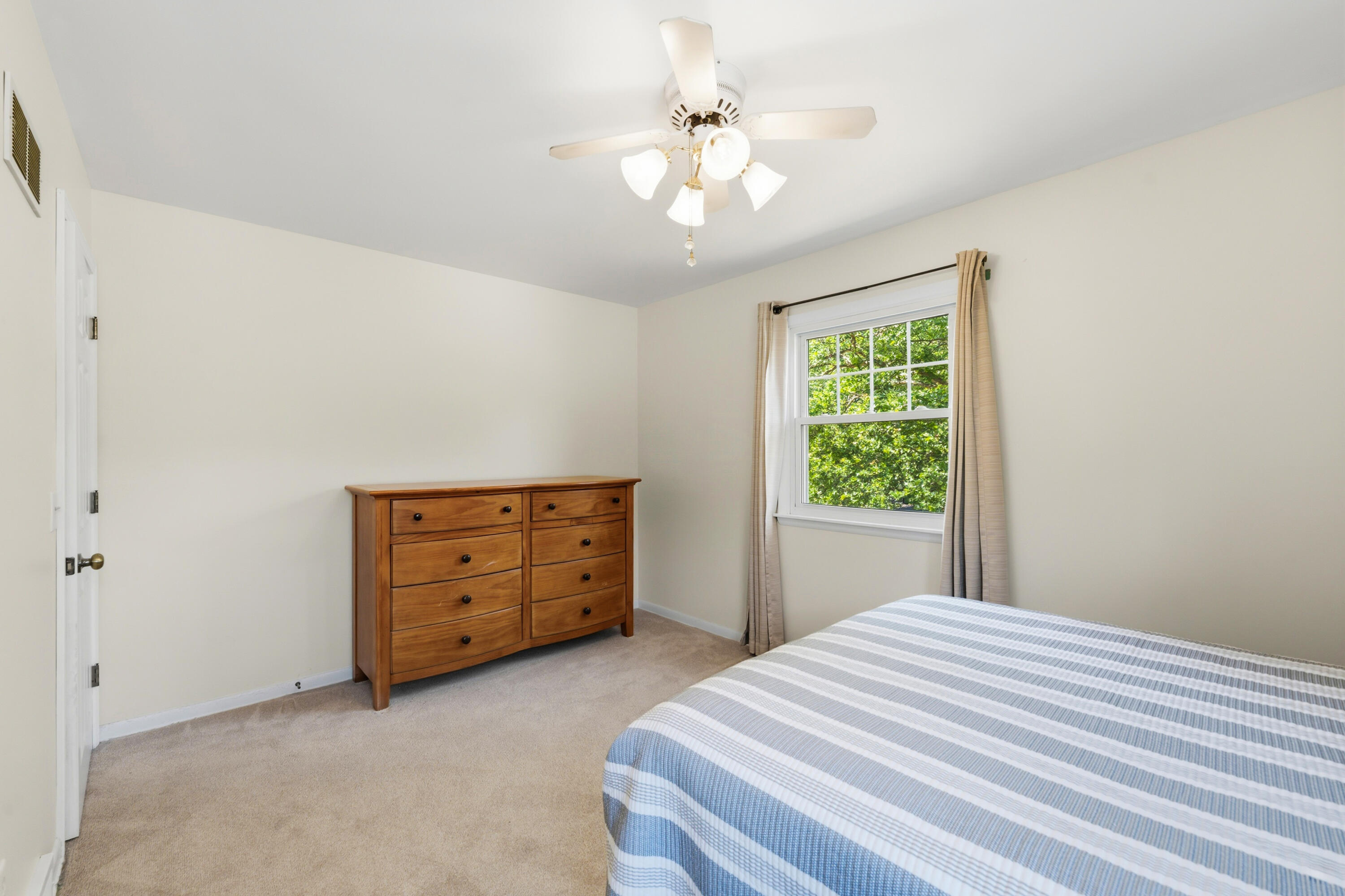 1818 Skyler Drive Kalamazoo MI 49008