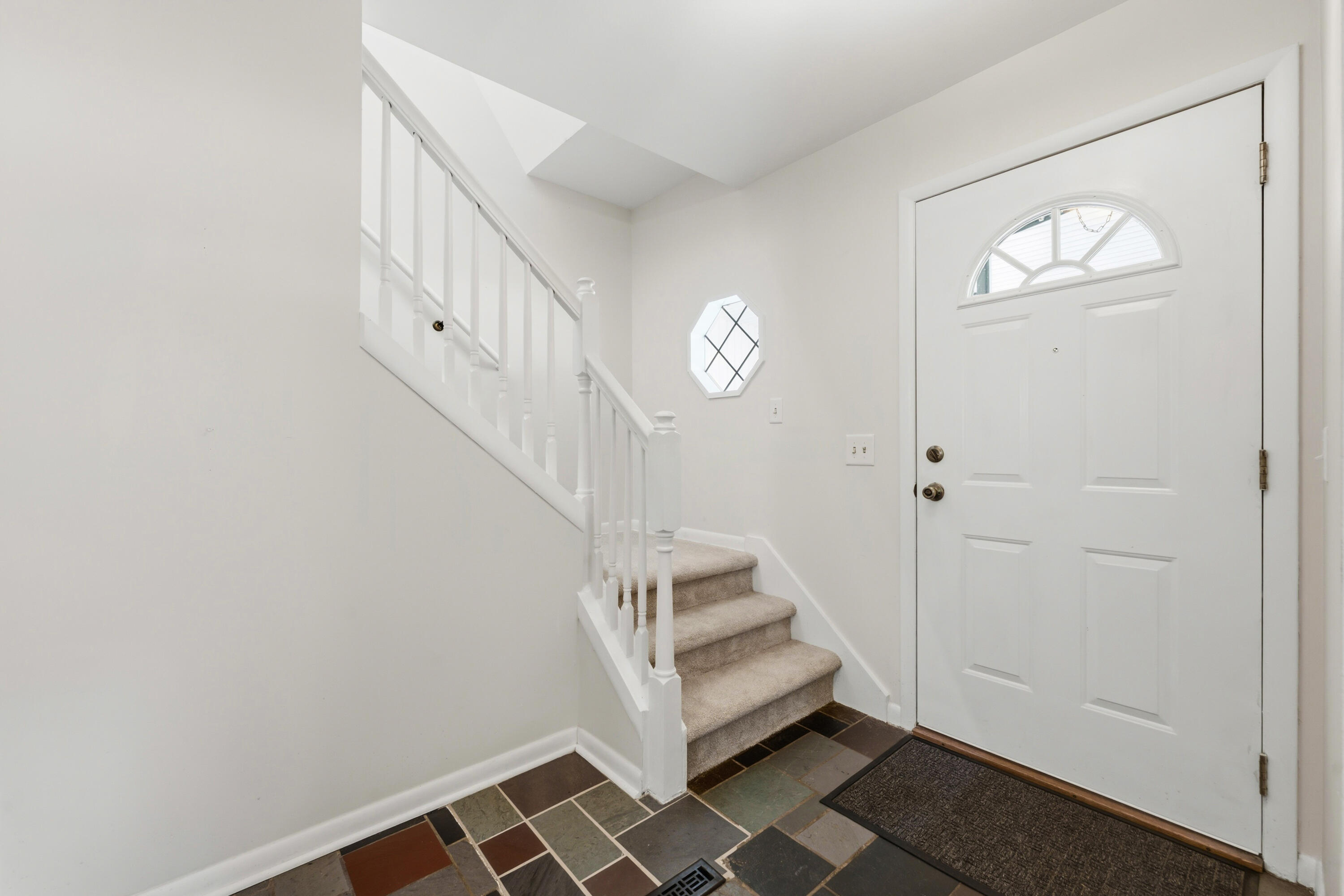 1818 Skyler Drive Kalamazoo MI 49008