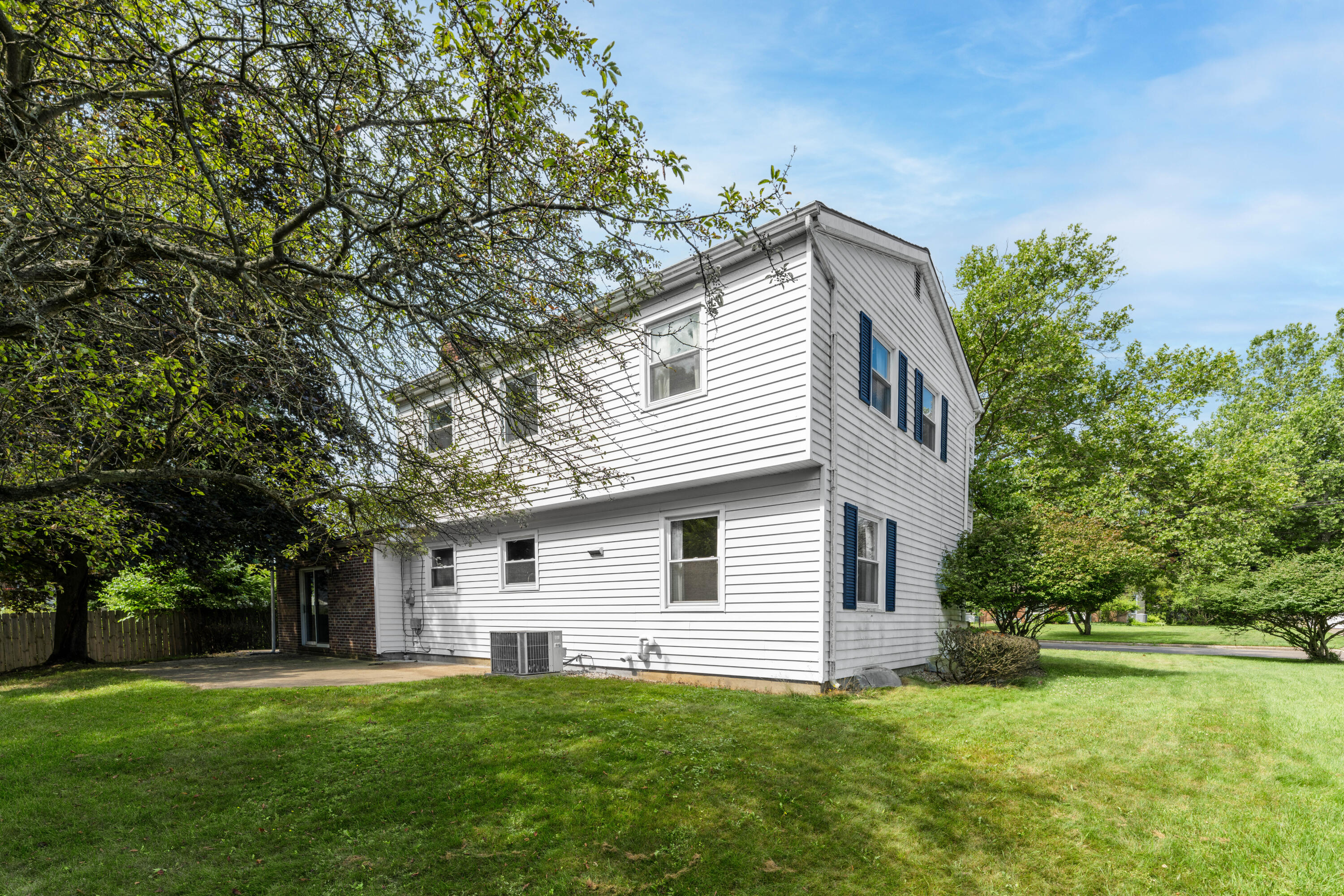 1818 Skyler Drive Kalamazoo MI 49008