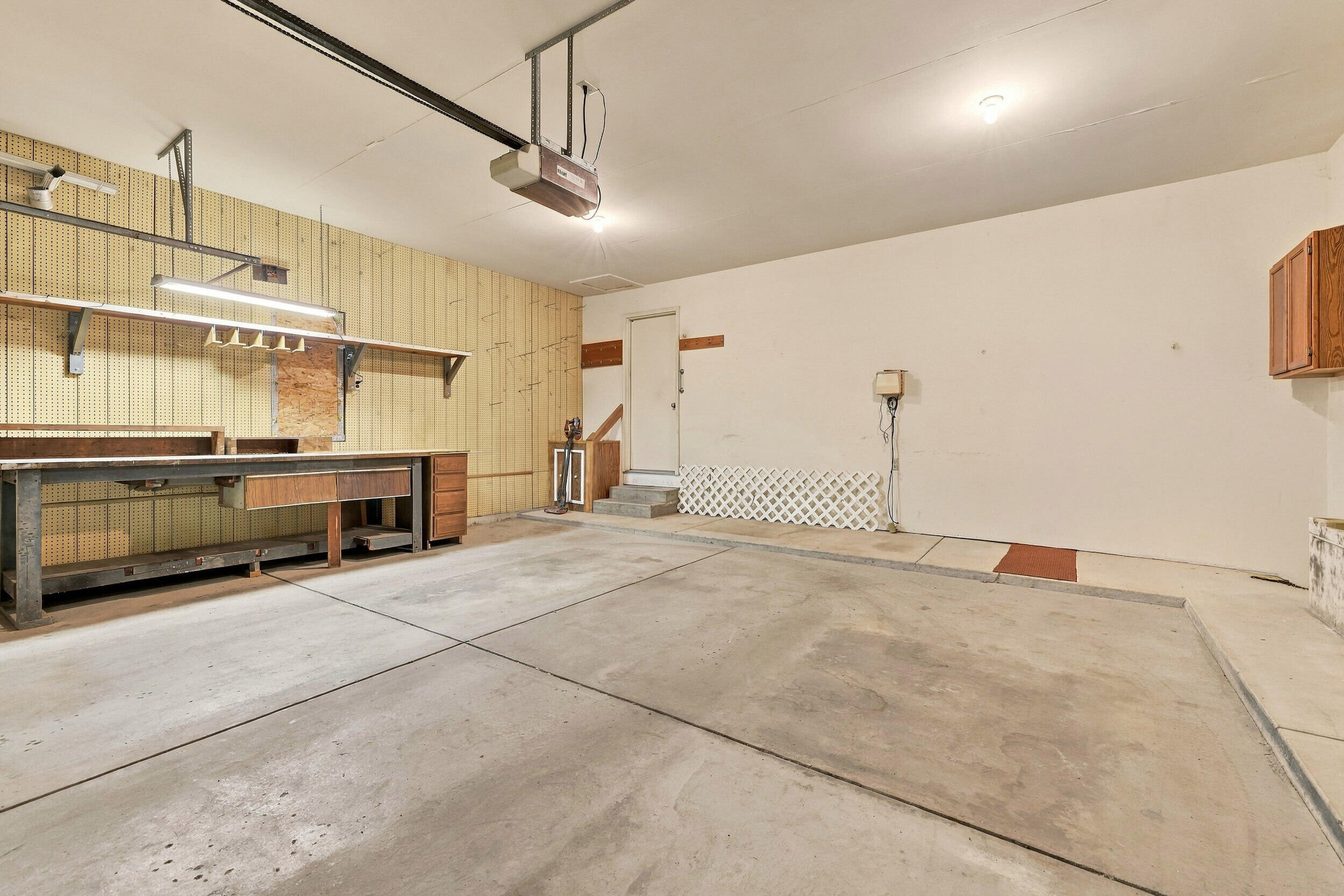 12926 N Bellwood Drive Holland MI 49424