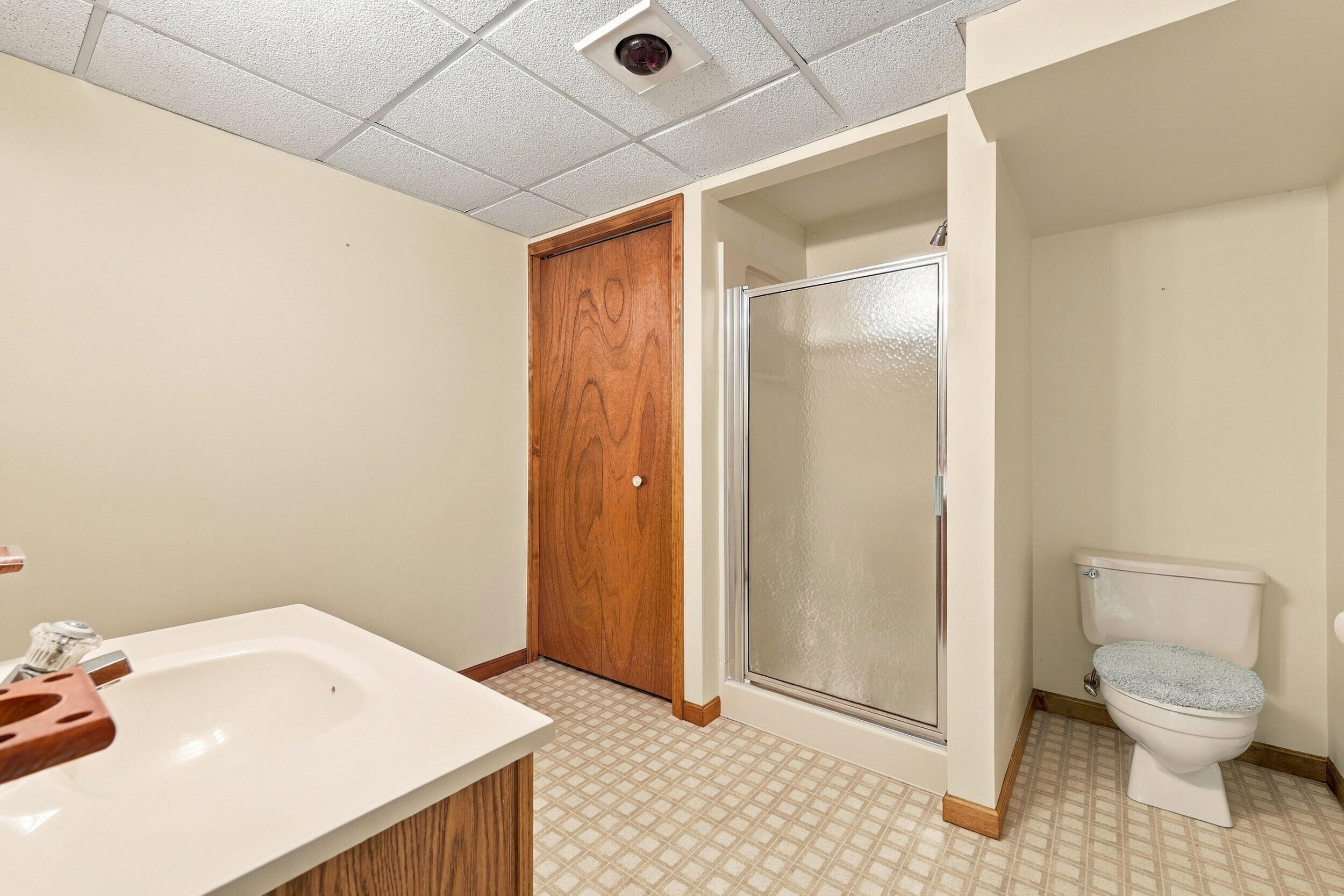 12926 N Bellwood Drive Holland MI 49424
