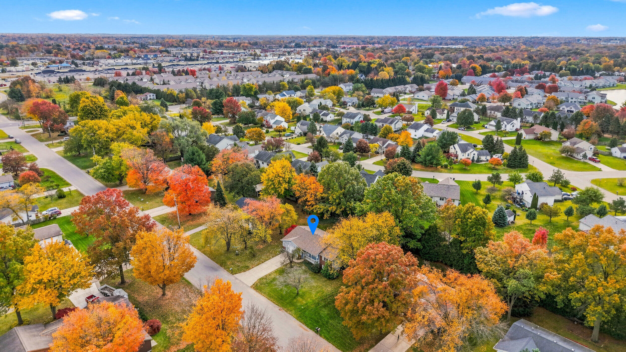 12926 N Bellwood Drive Holland MI 49424