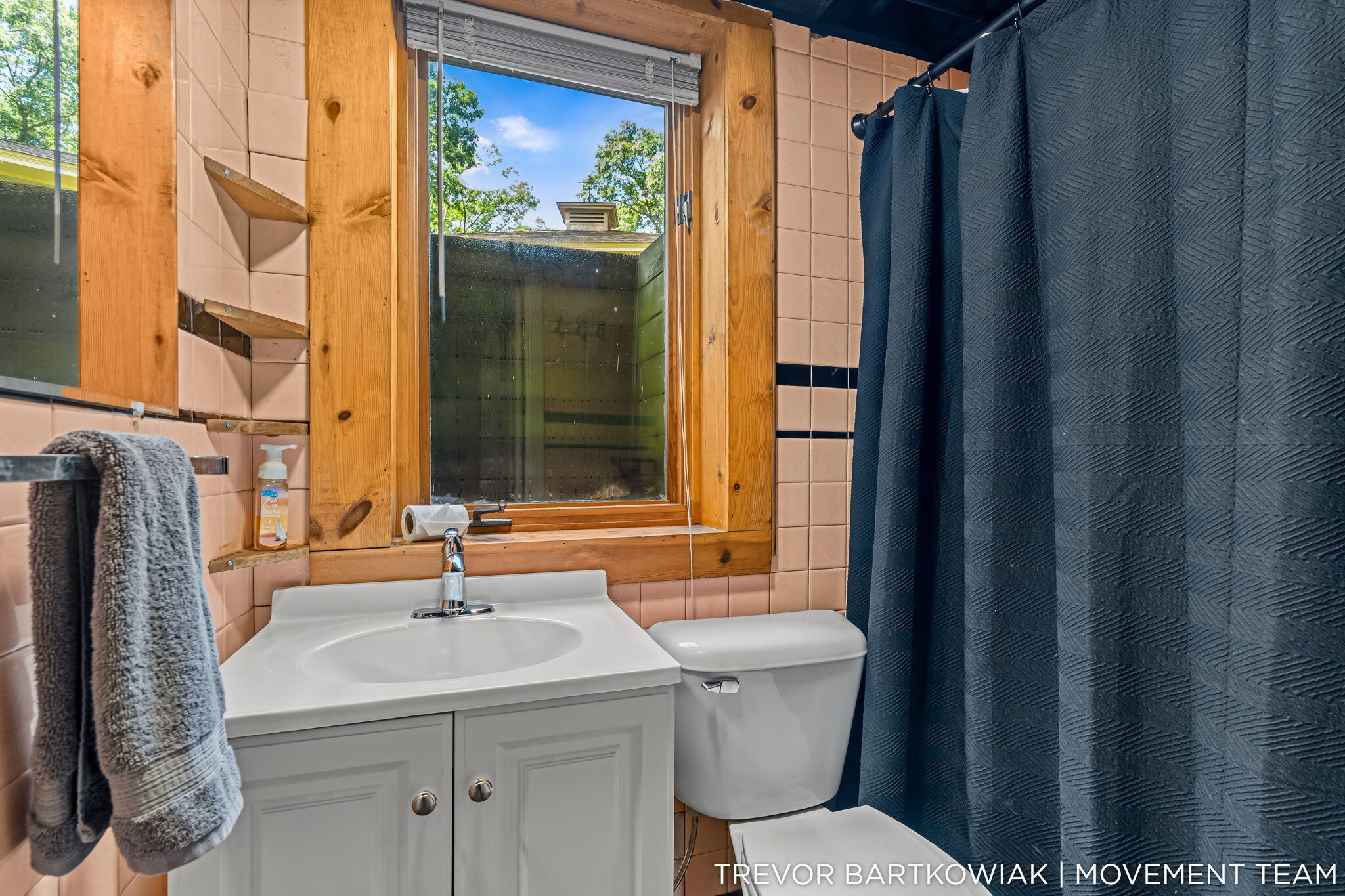 4166 Highgate Road Norton Shores MI 49441