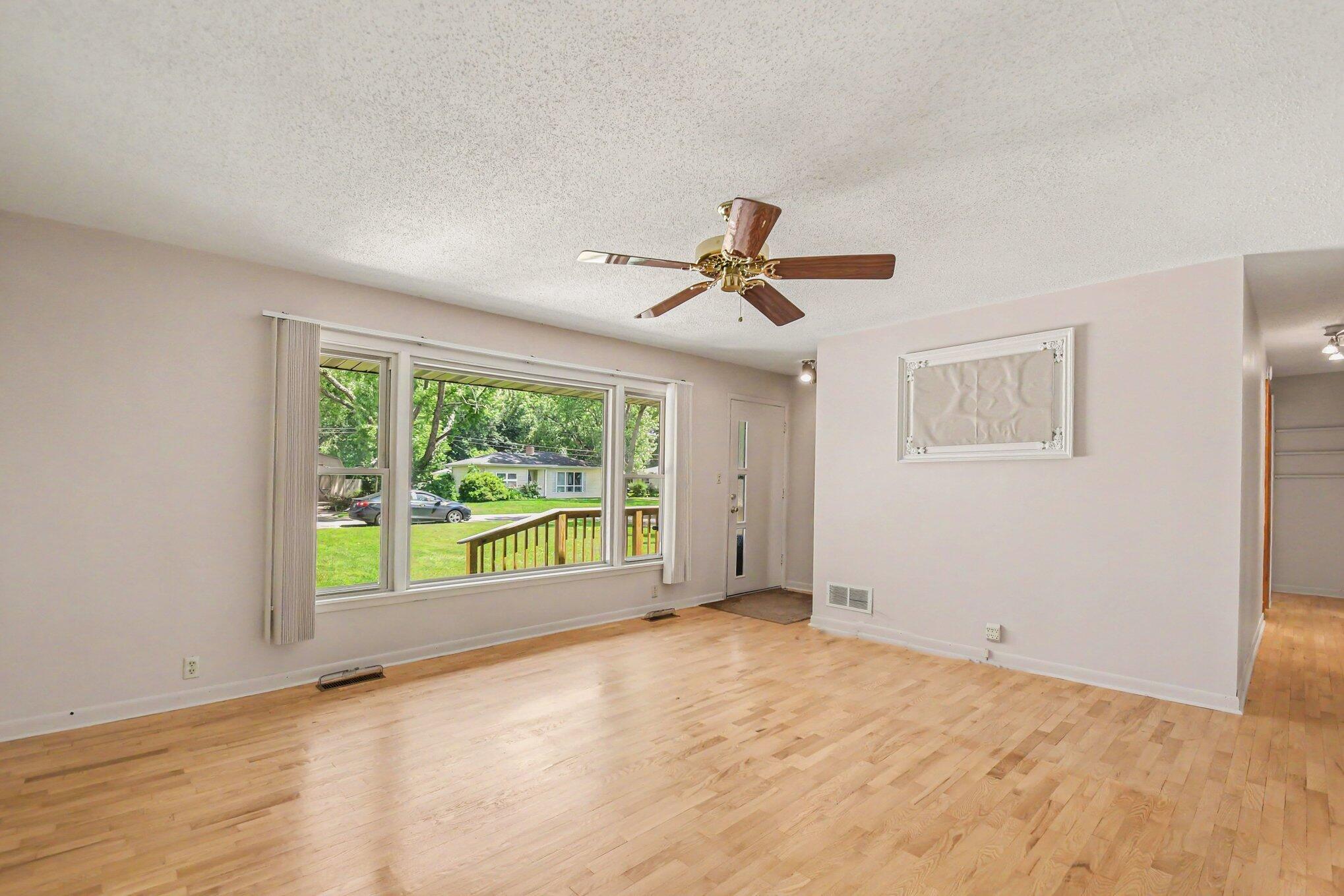 2176 Truman Drive Benton Harbor MI 49022