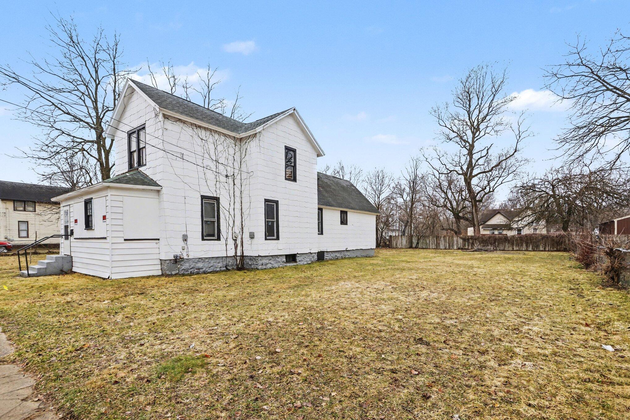 1337 N Edwards Street Kalamazoo MI 49007
