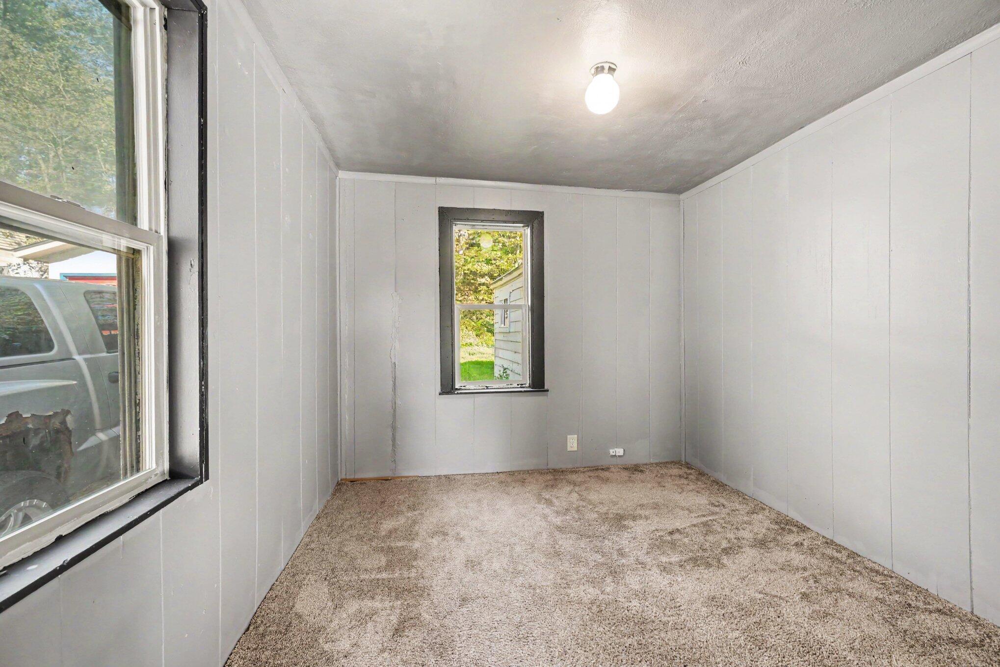 604 Pioneer Street Kalamazoo MI 49008